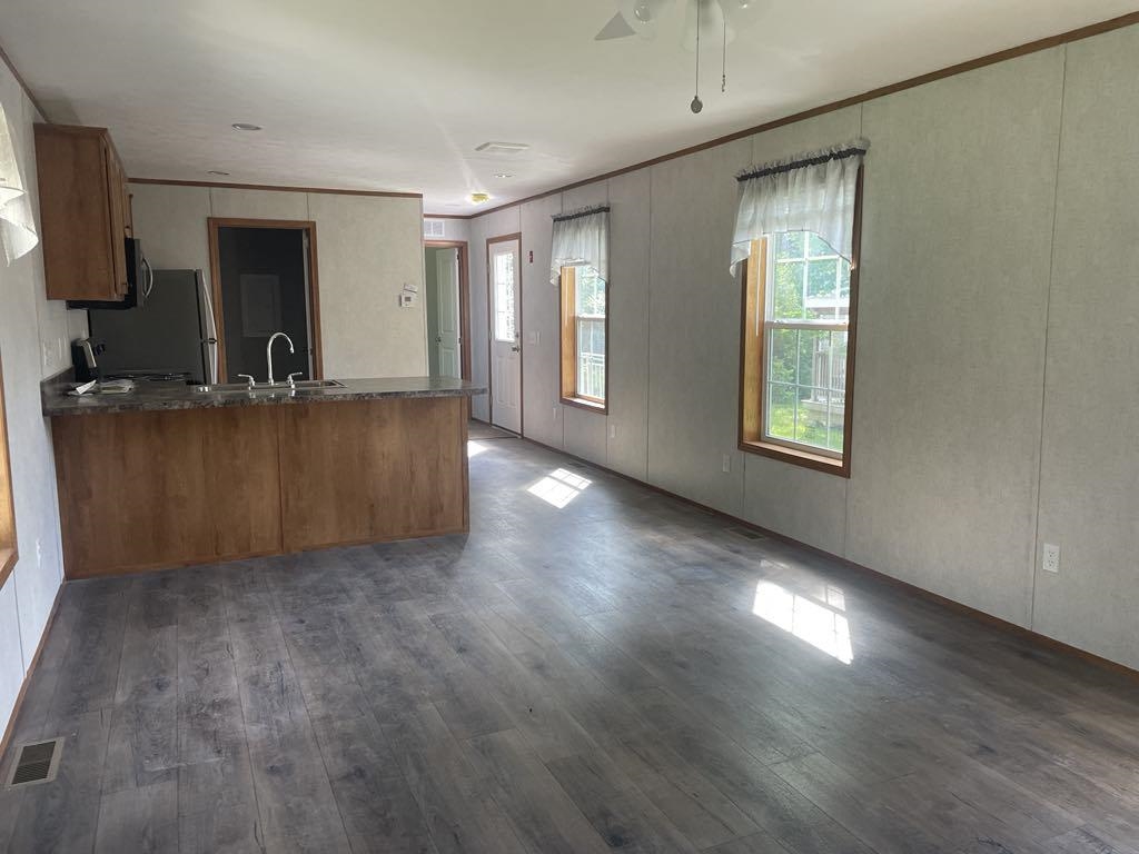 236 Evergreen Manor Drive Property Photo 12
