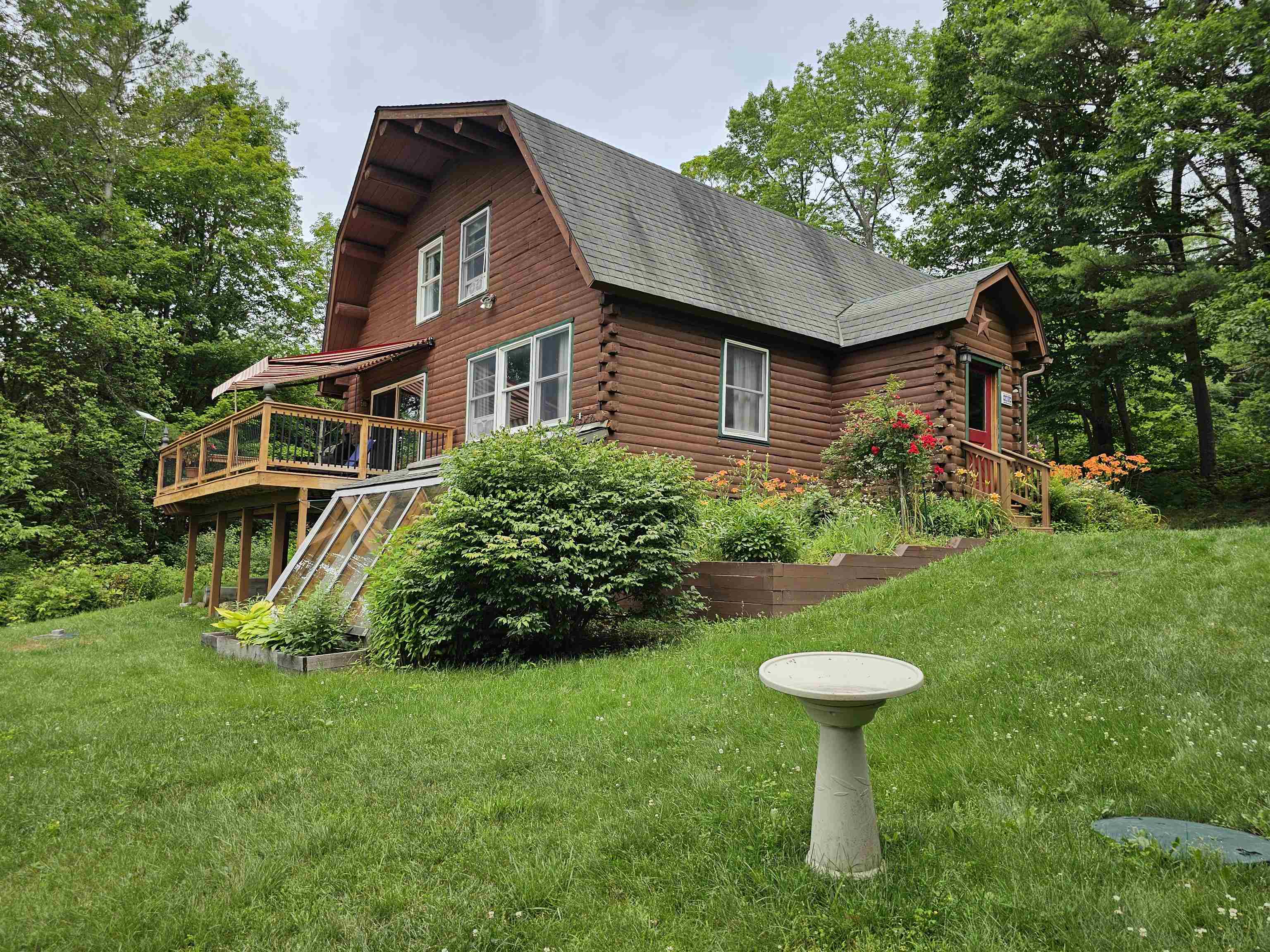 401 Crane Mt. Road Property Photo 1
