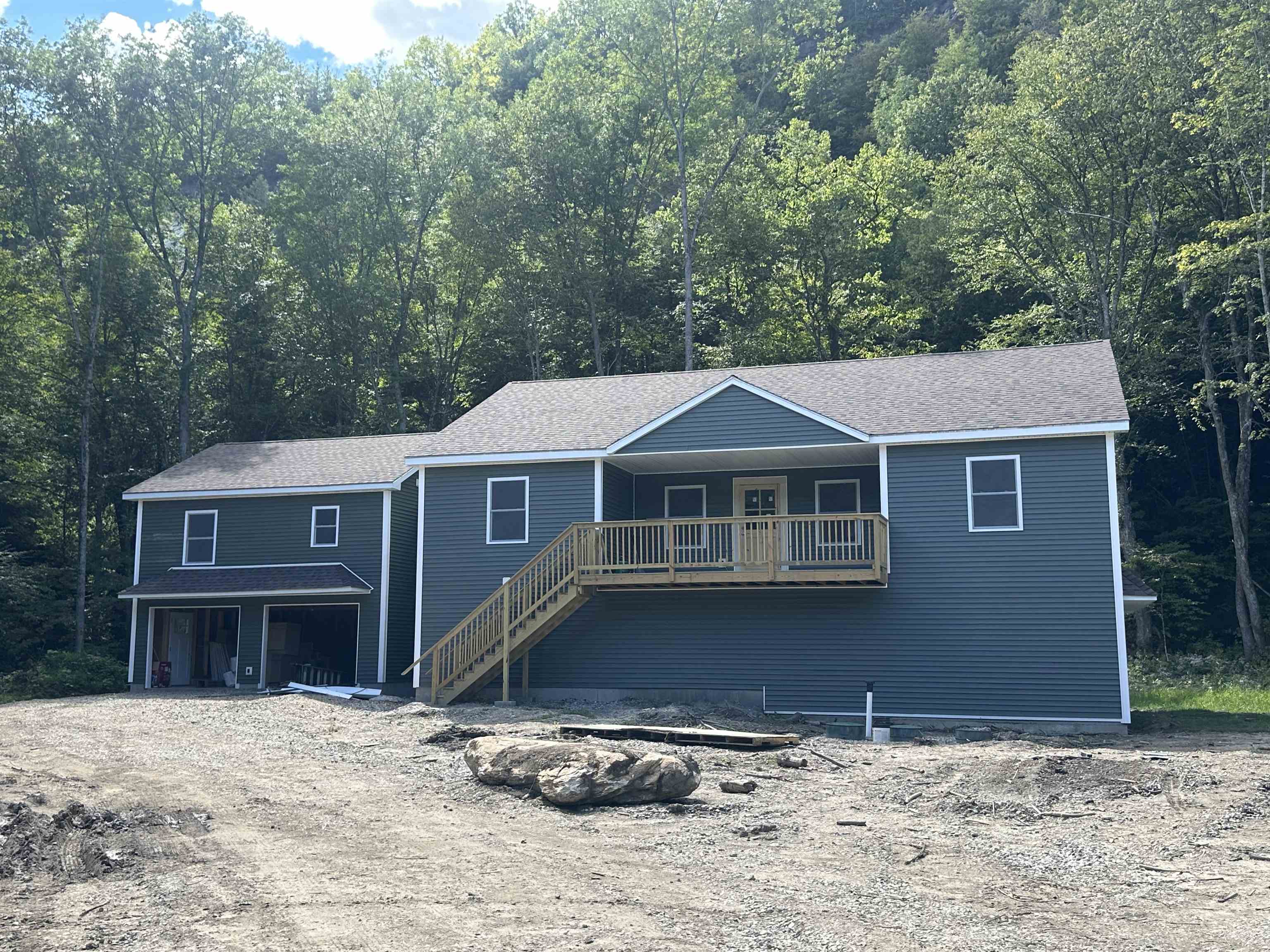 9 Rydon Acres Property Photo 1