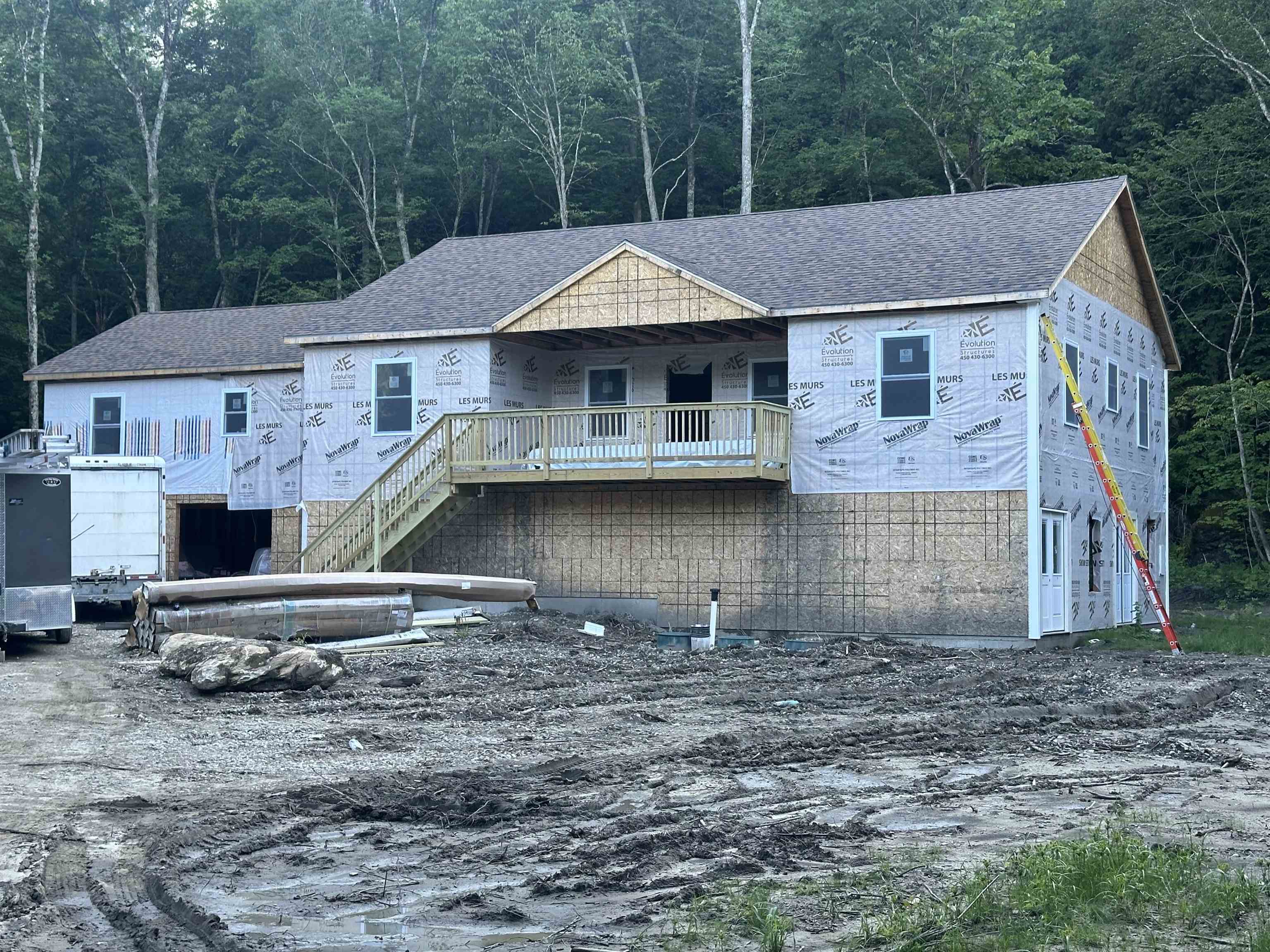 9 Rydon Acres Property Photo 2