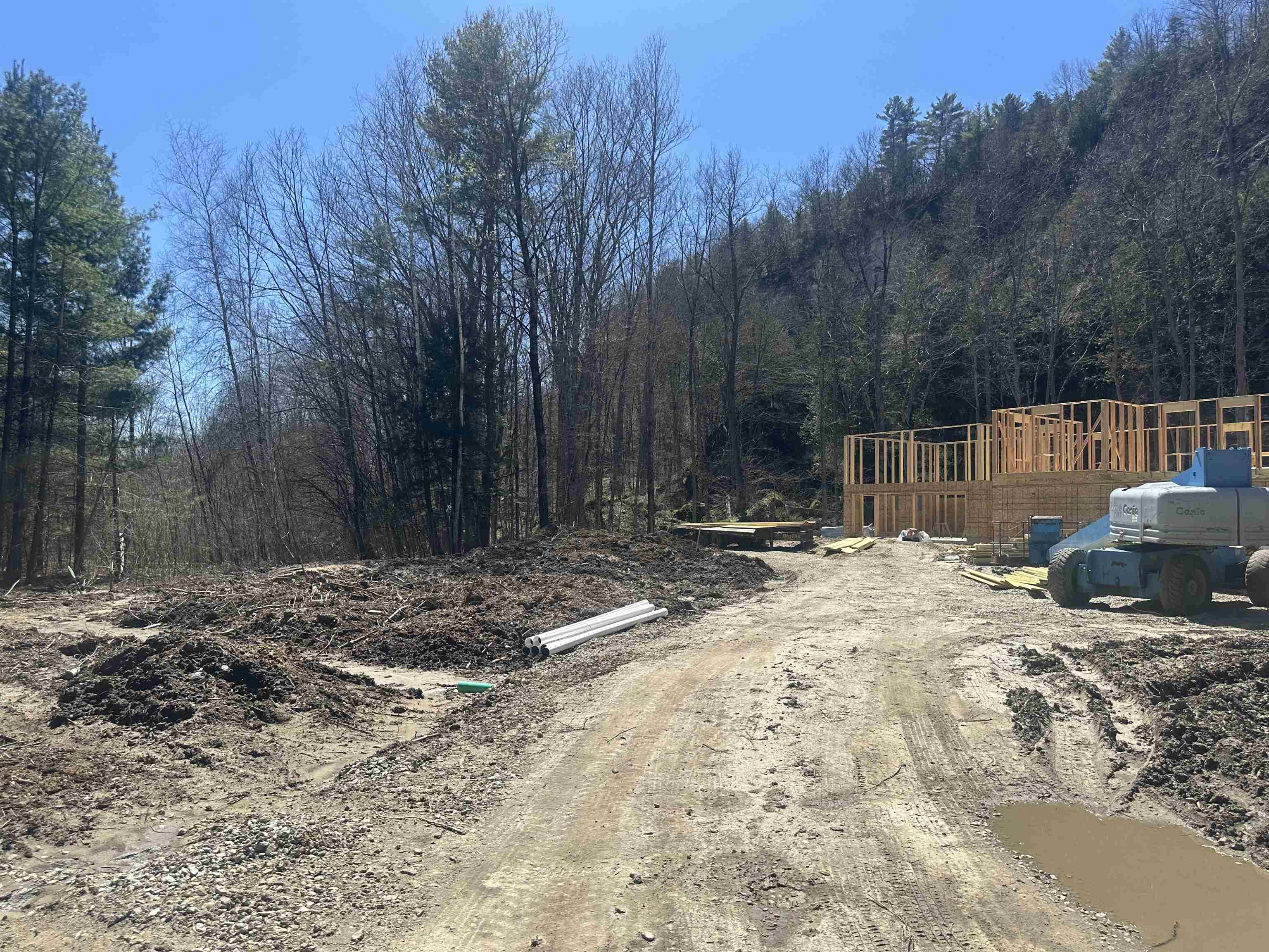 9 Rydon Acres Property Photo 6