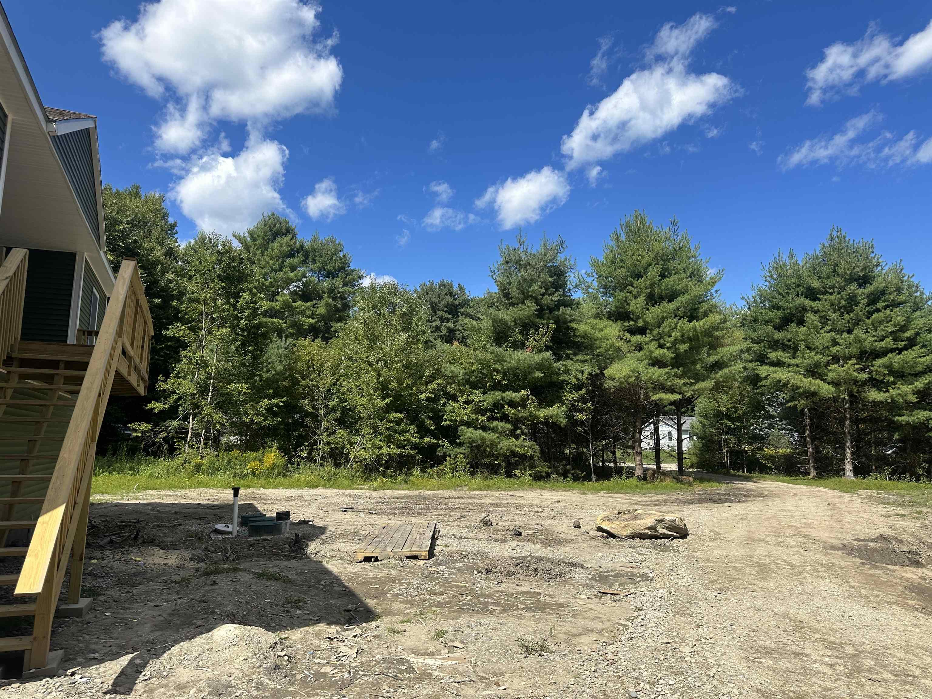 9 Rydon Acres Property Photo 6