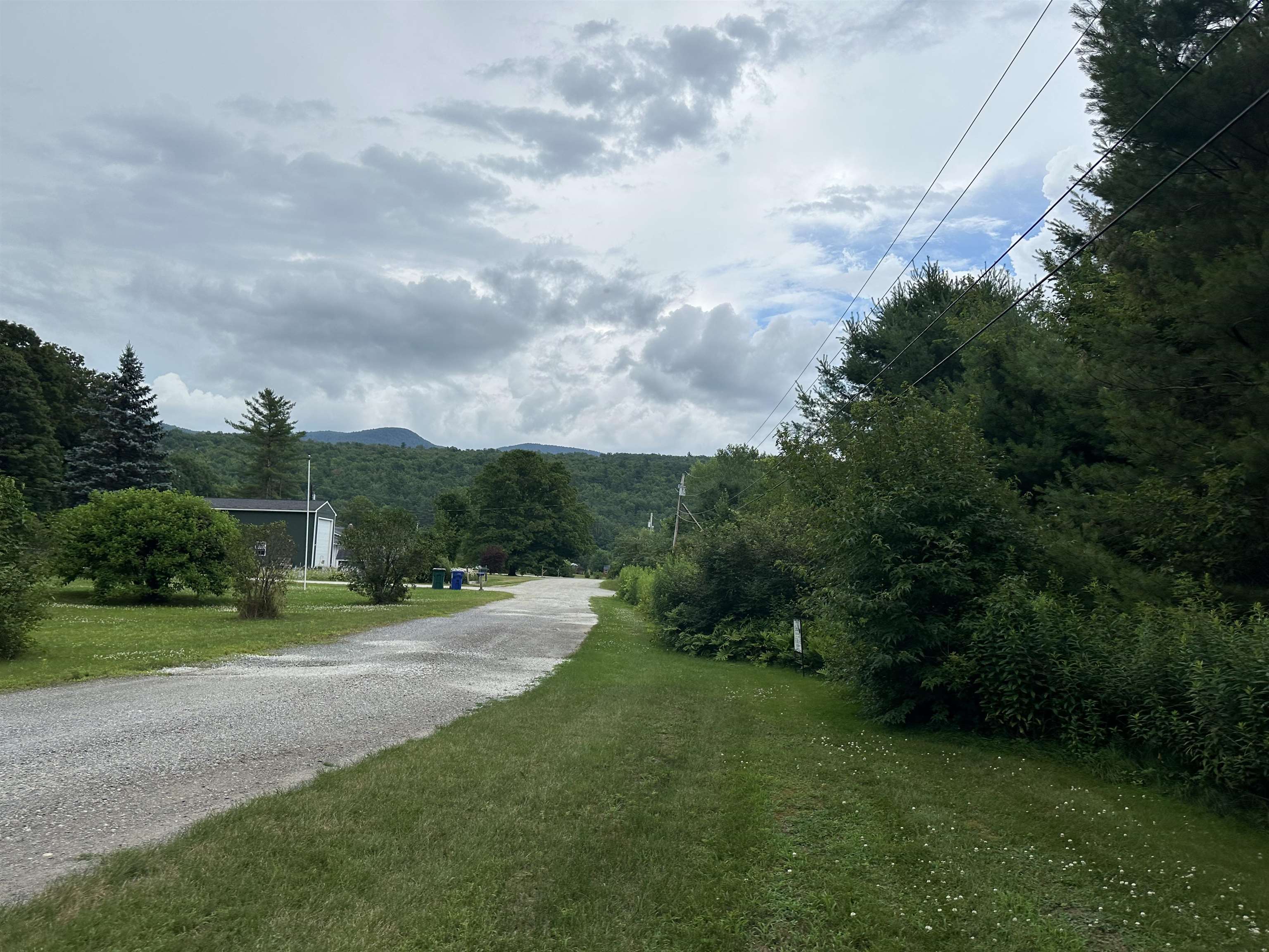 9 Rydon Acres Property Photo 8