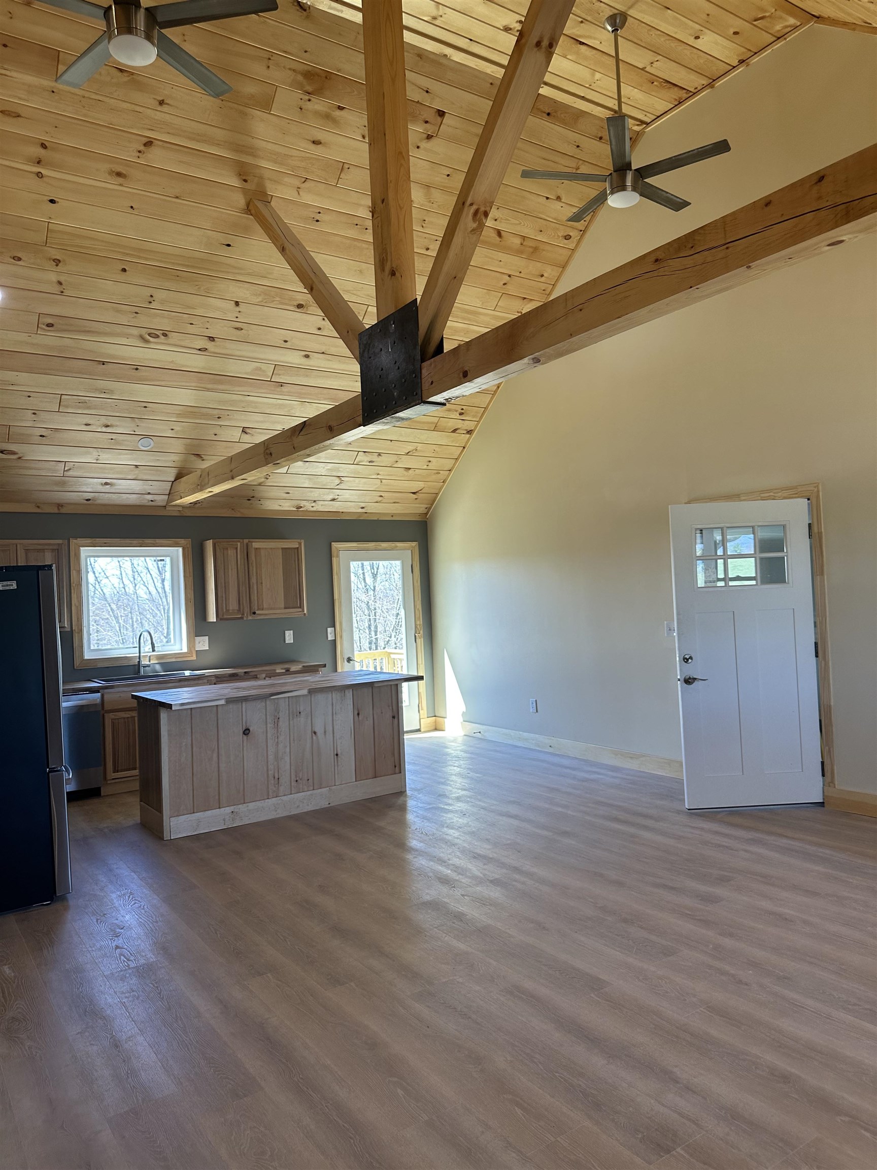 9 Rydon Acres Property Photo 13
