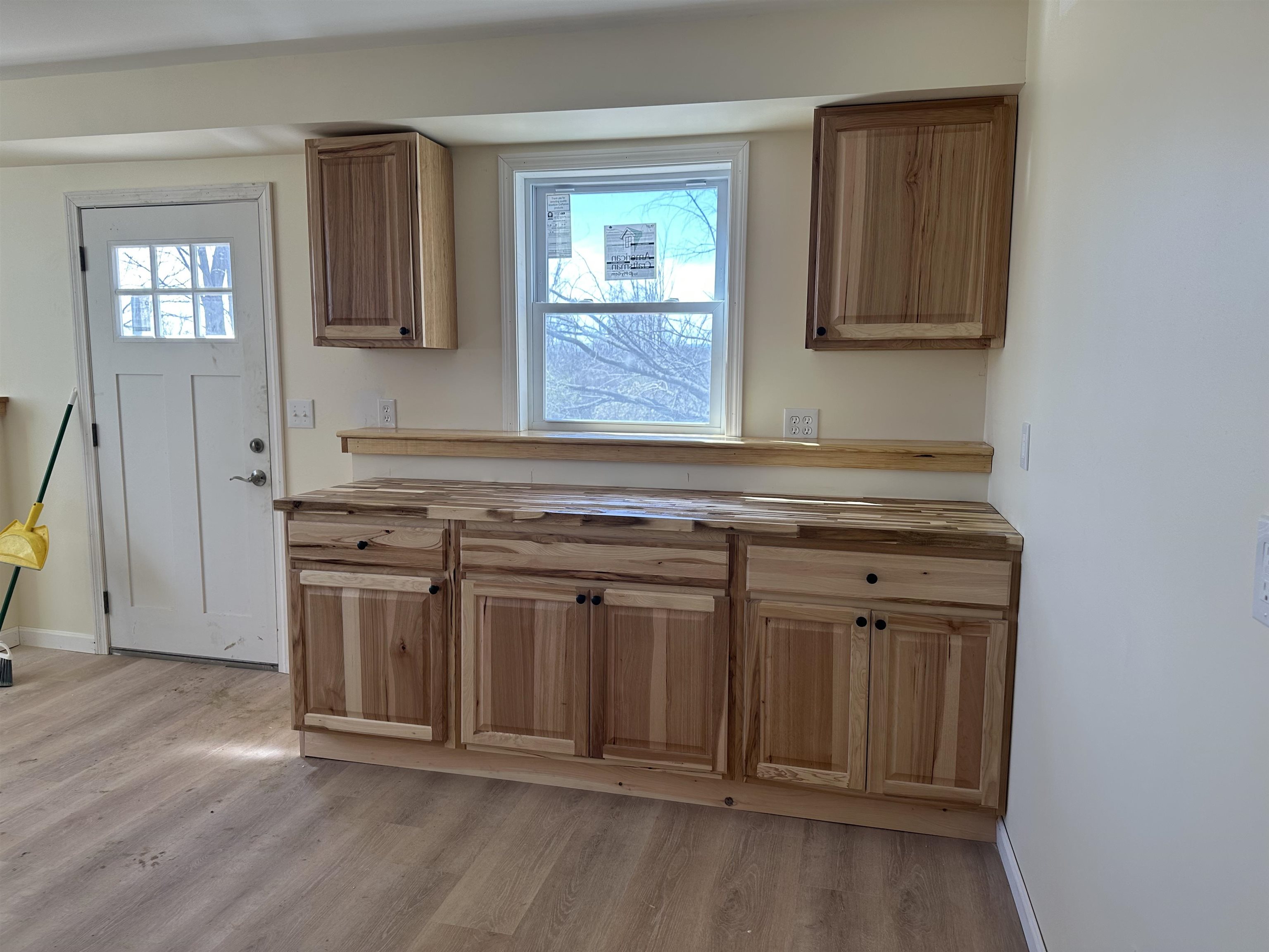 9 Rydon Acres Property Photo 15