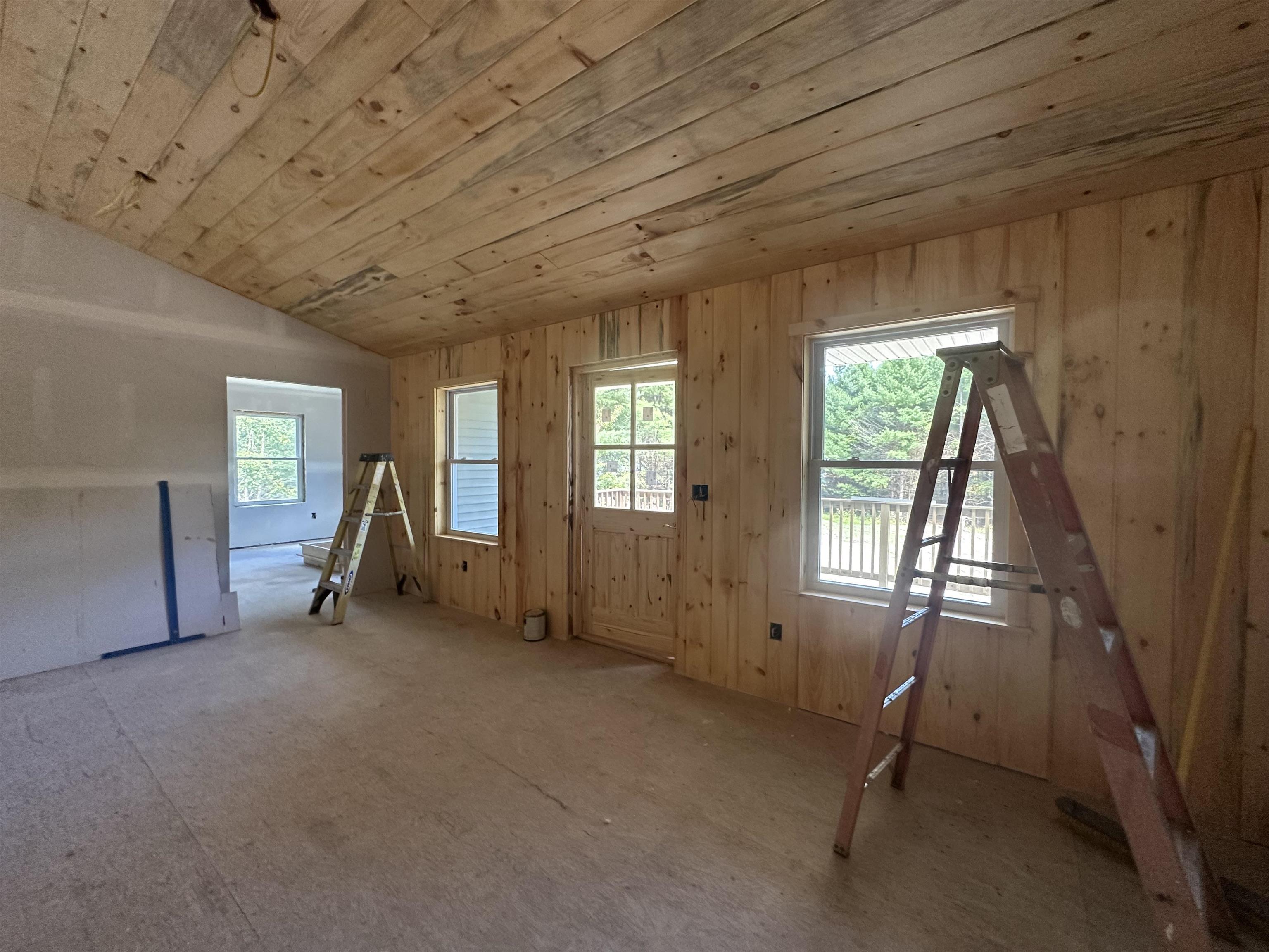 9 Rydon Acres Property Photo 21