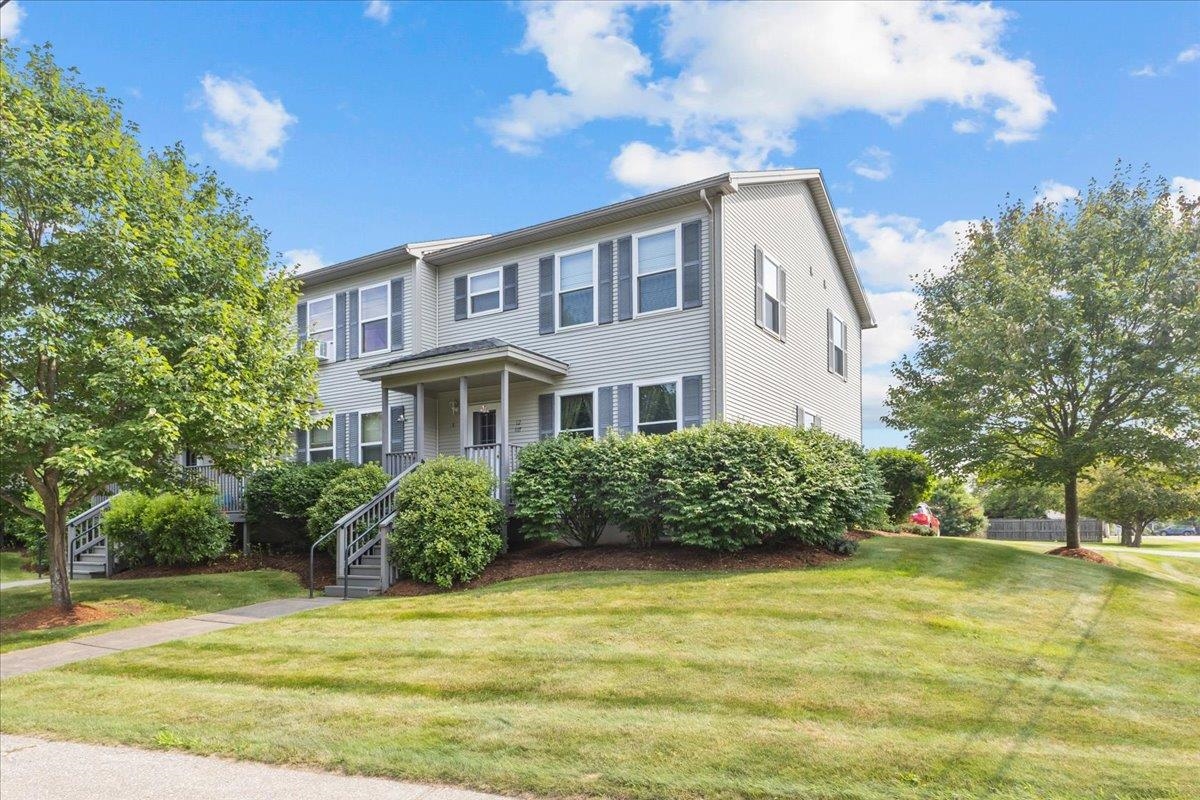 12 Checkerberry Square Property Photo 1