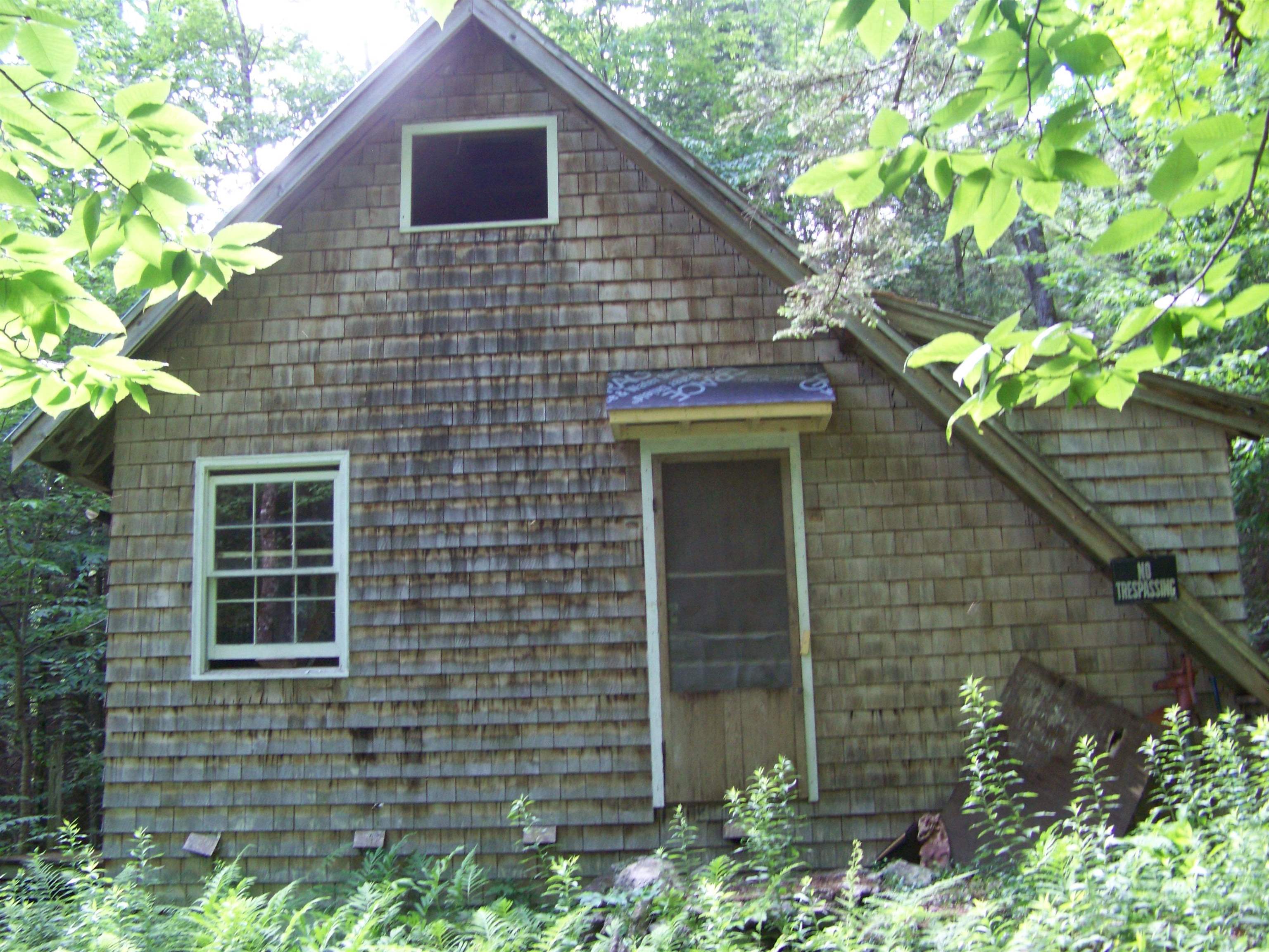 981 Quarry Hill Road Property Photo 1