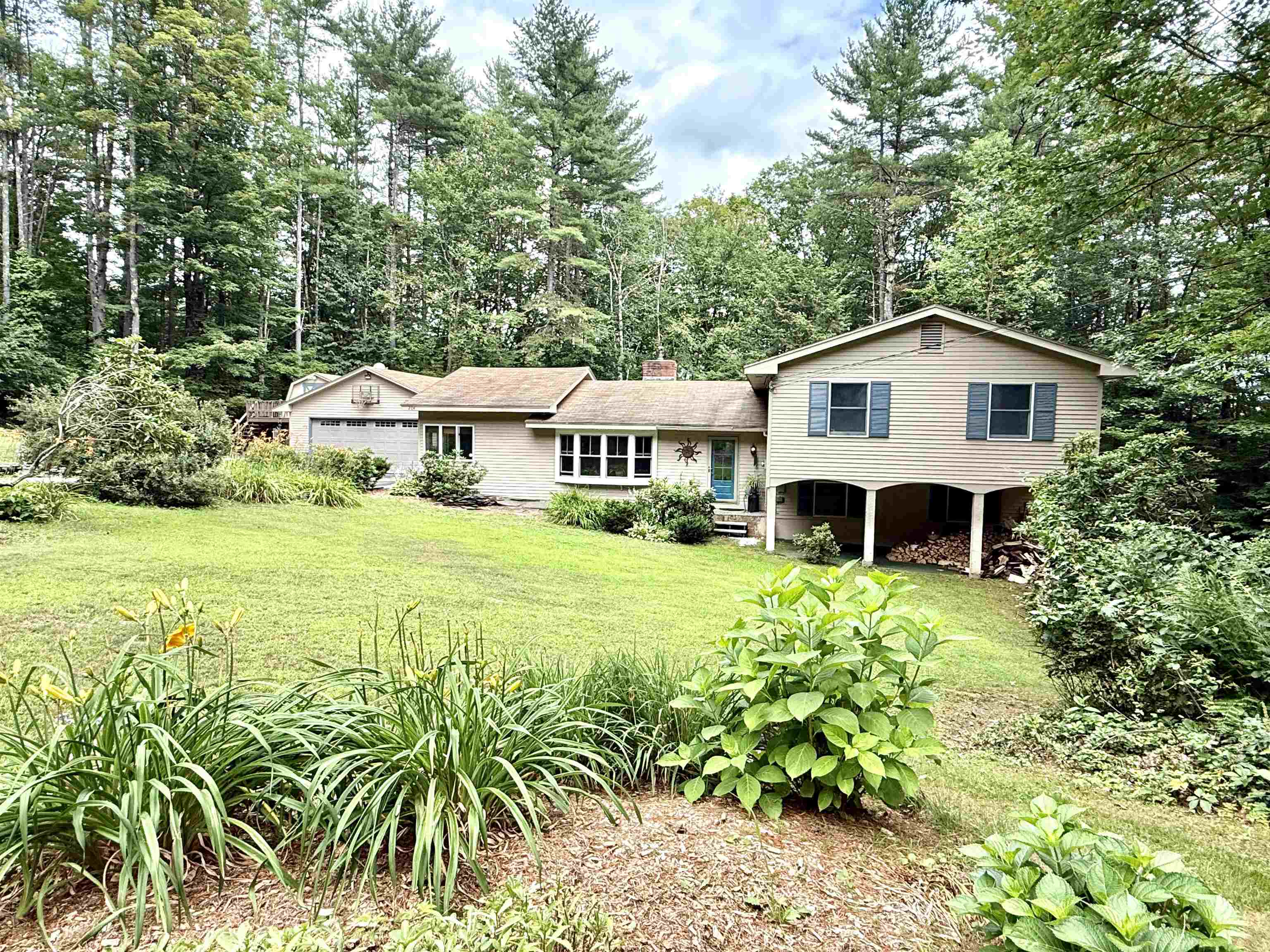 204 Meetinghouse Lane Property Photo 1