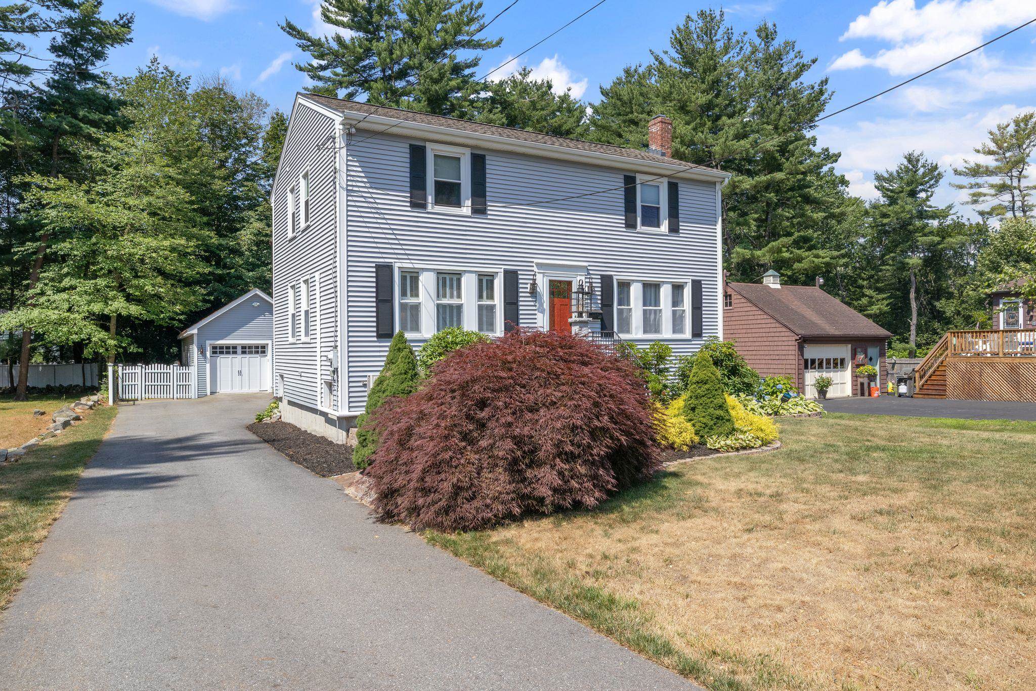183 Winnacunnet Road Property Photo 3