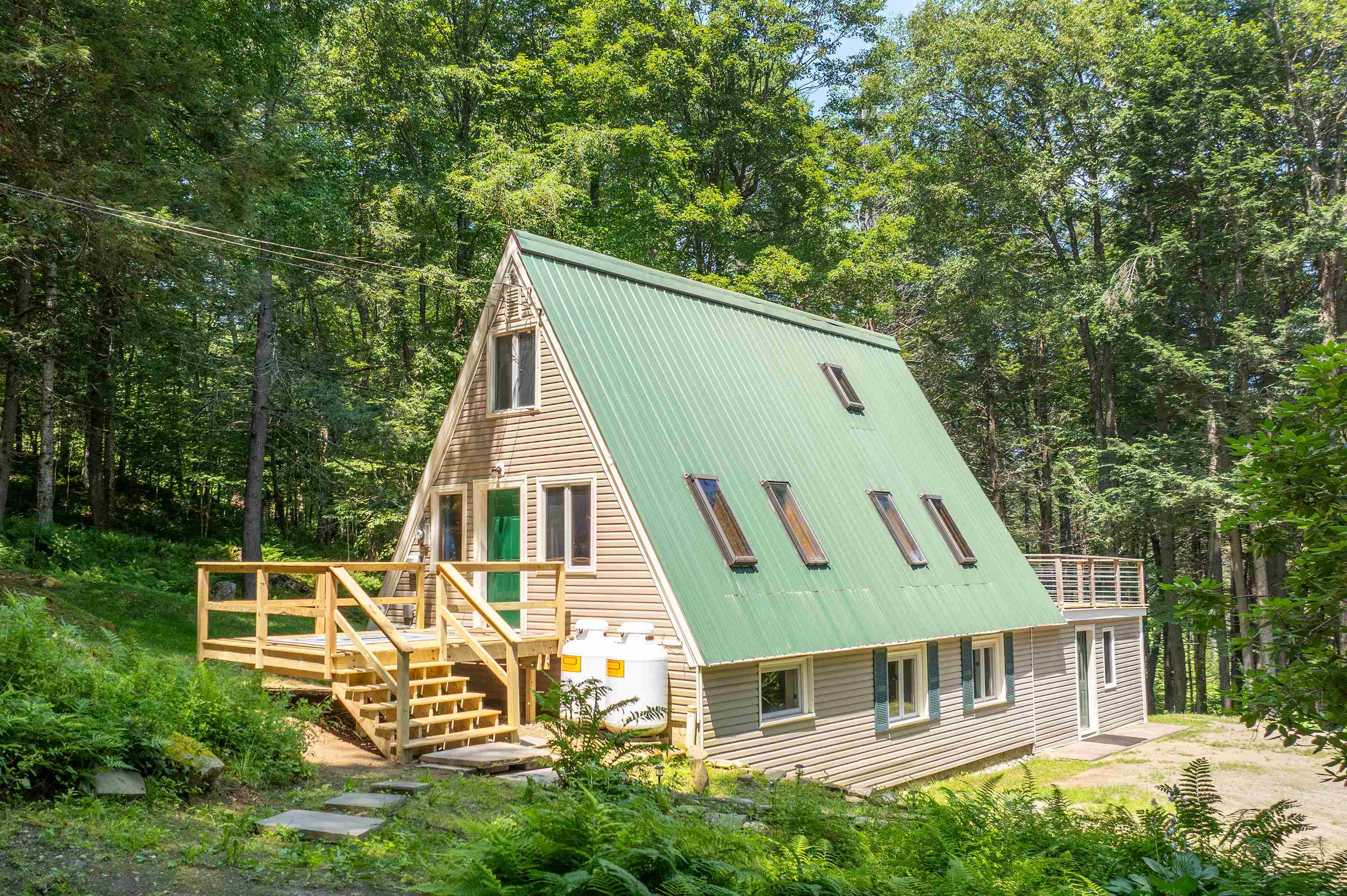 18 Hemlock Hill Road Property Photo 1