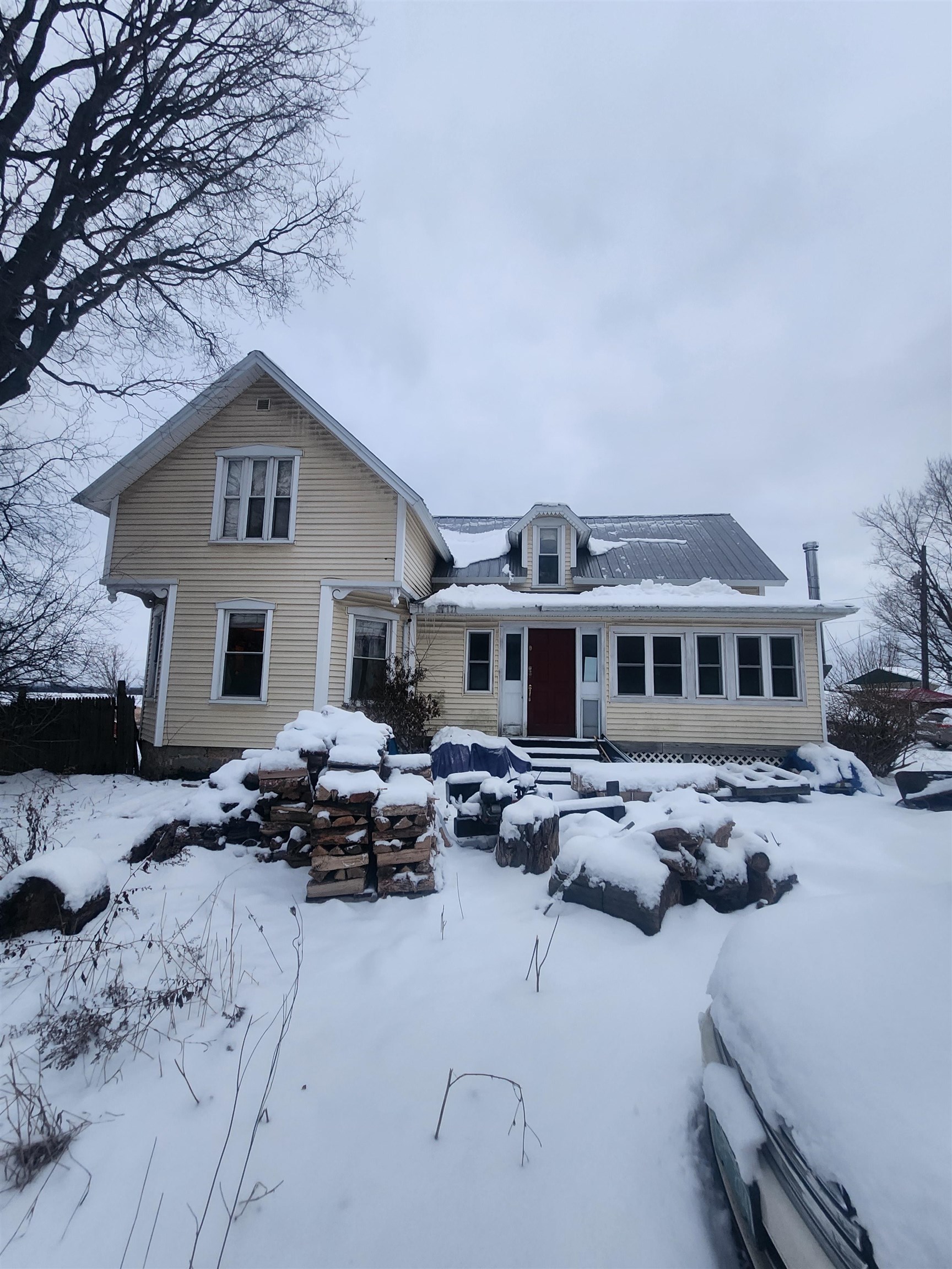 16 Us Route 2 Highway Property Photo 3
