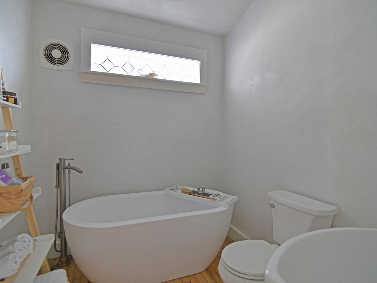 19 Spruce Street Property Photo 29