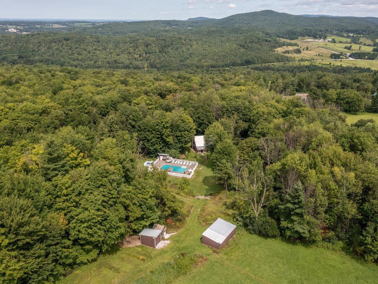 1198 Georgia Mountain Road Property Photo 1