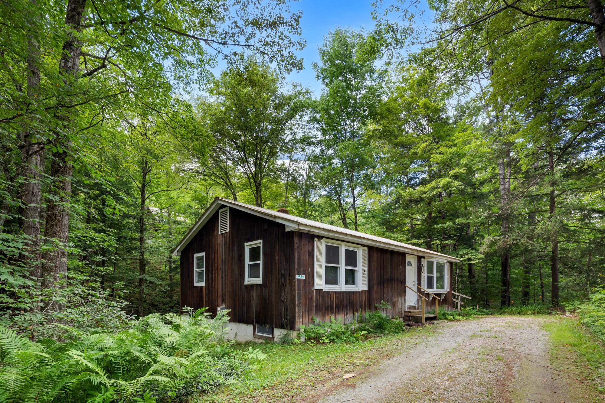 2579 Vt Route 100 Property Photo 1