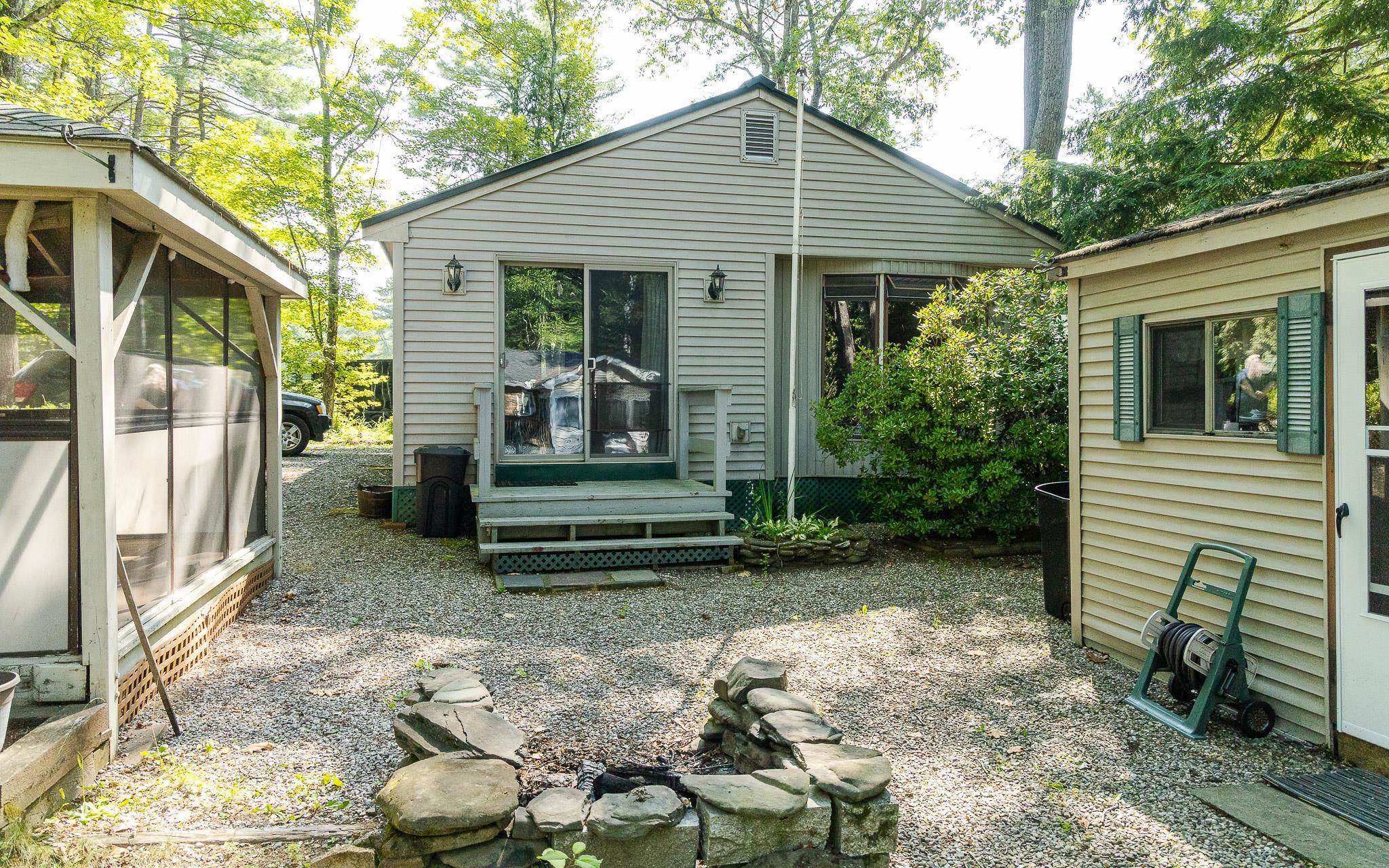 69 Camp Circle Property Photo 1