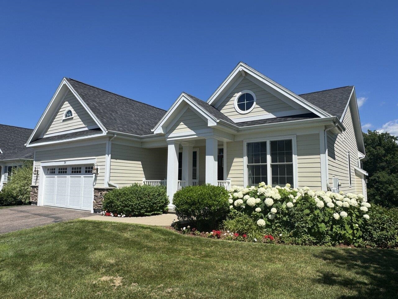 36 Half Moon Lane Property Photo 1