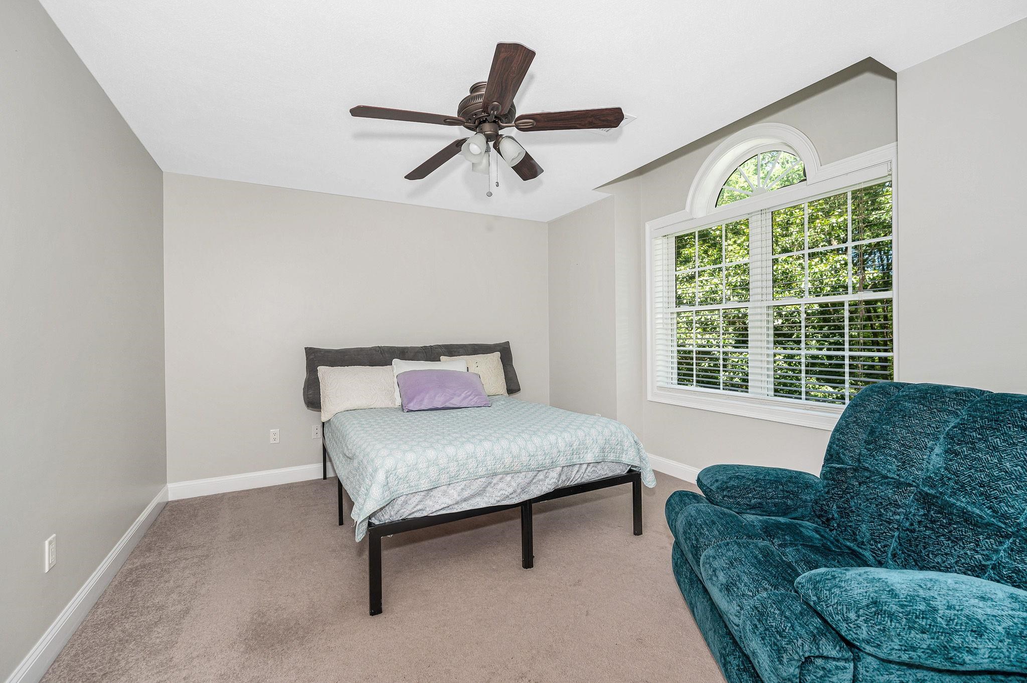 7 Oak Ridge Drive Property Photo 22