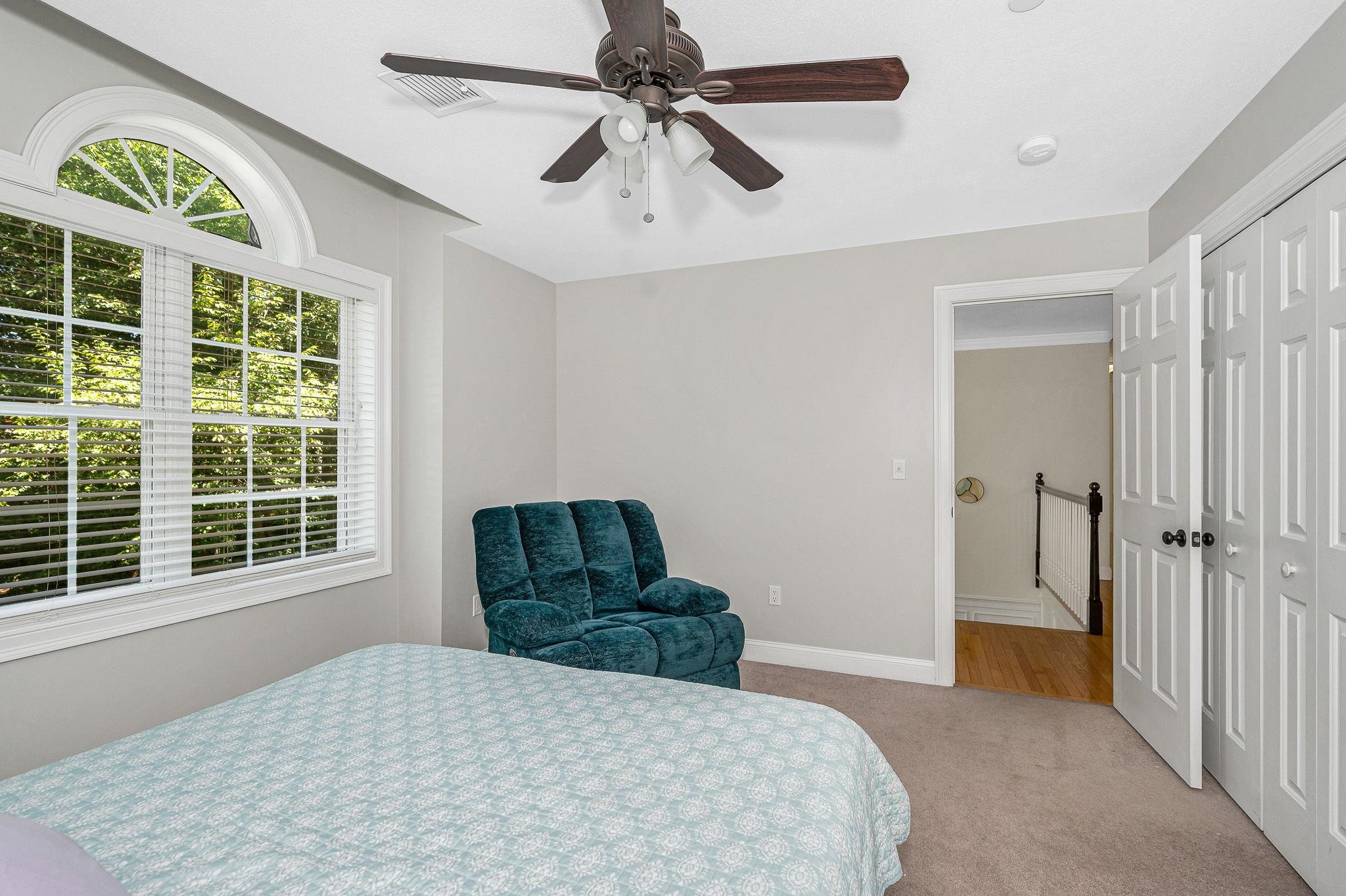 7 Oak Ridge Drive Property Photo 23