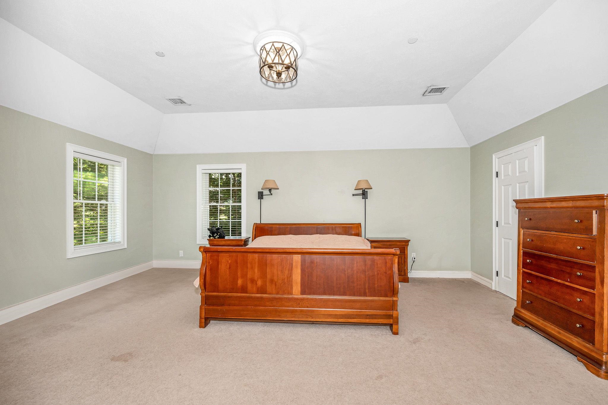 7 Oak Ridge Drive Property Photo 27