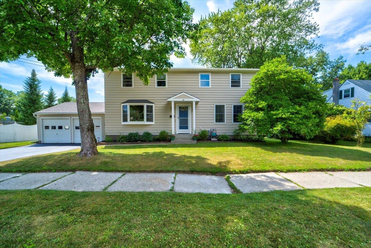 64 Sandy Lane Property Photo 1