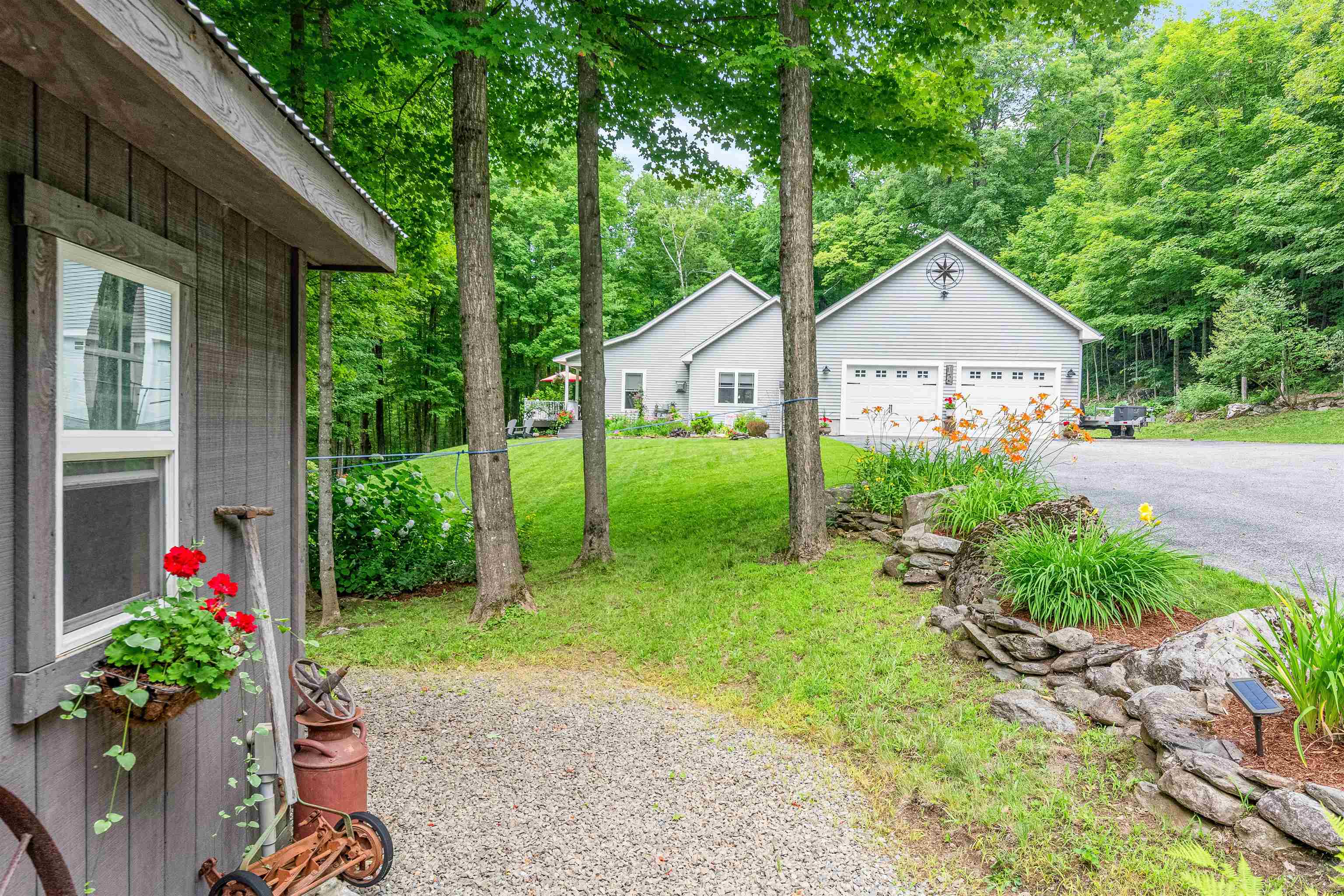 18 Hawthorne Road Property Photo 1