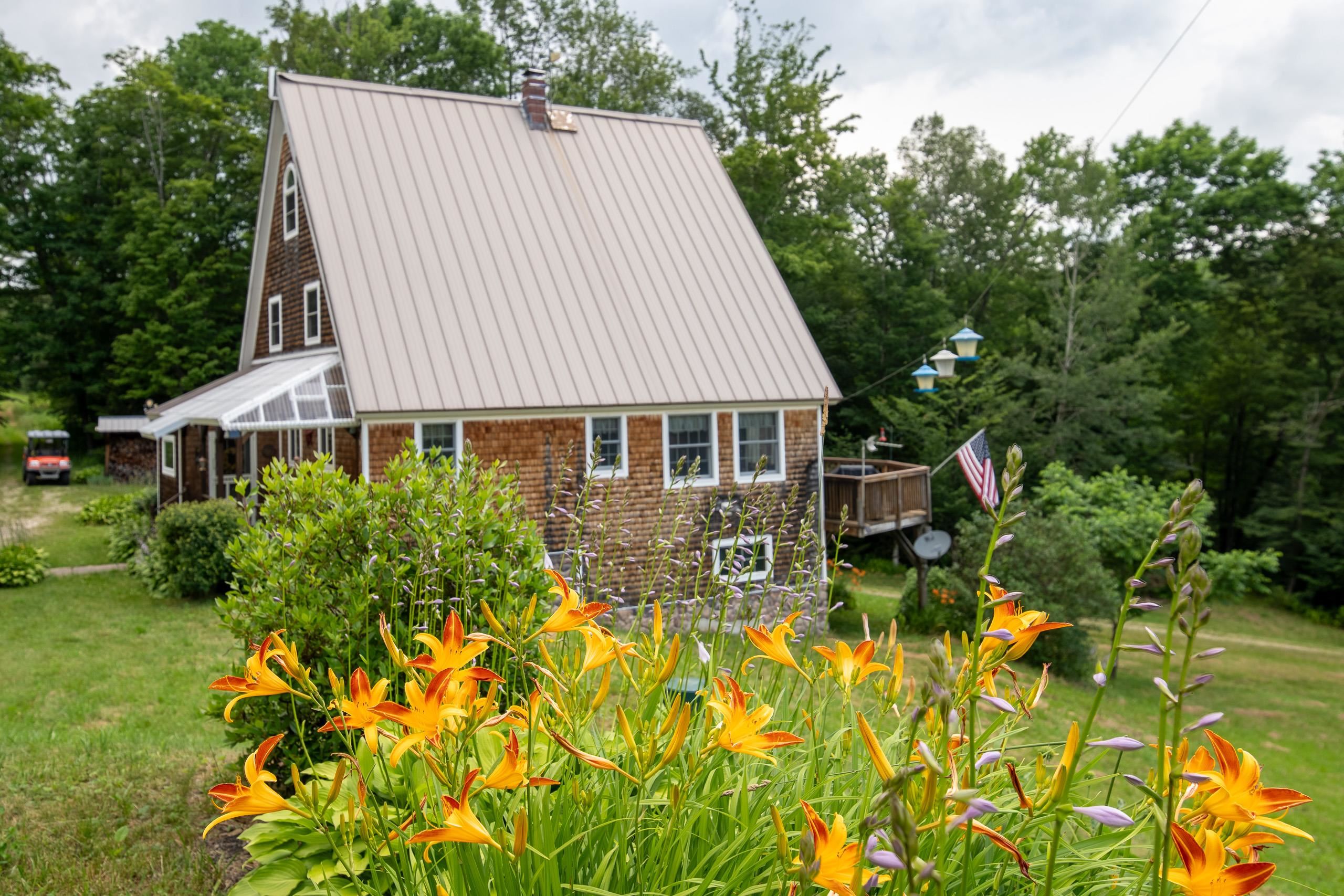 693 Little Sherburne Road Property Photo 4