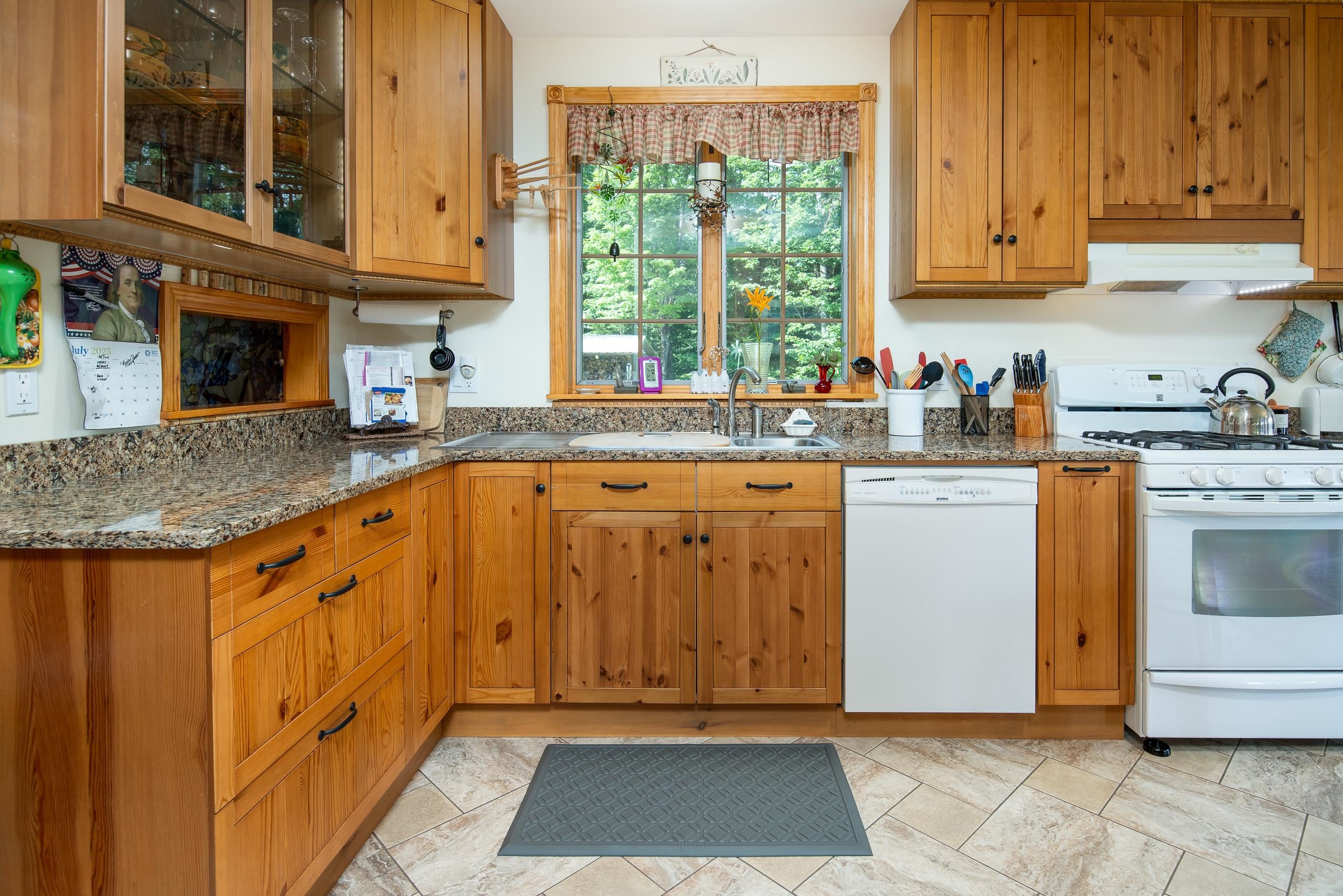 693 Little Sherburne Road Property Photo 17