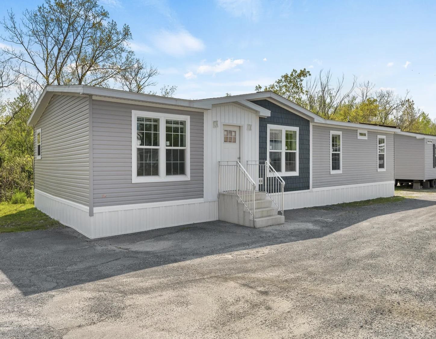 16 Okane Circle Property Photo 1