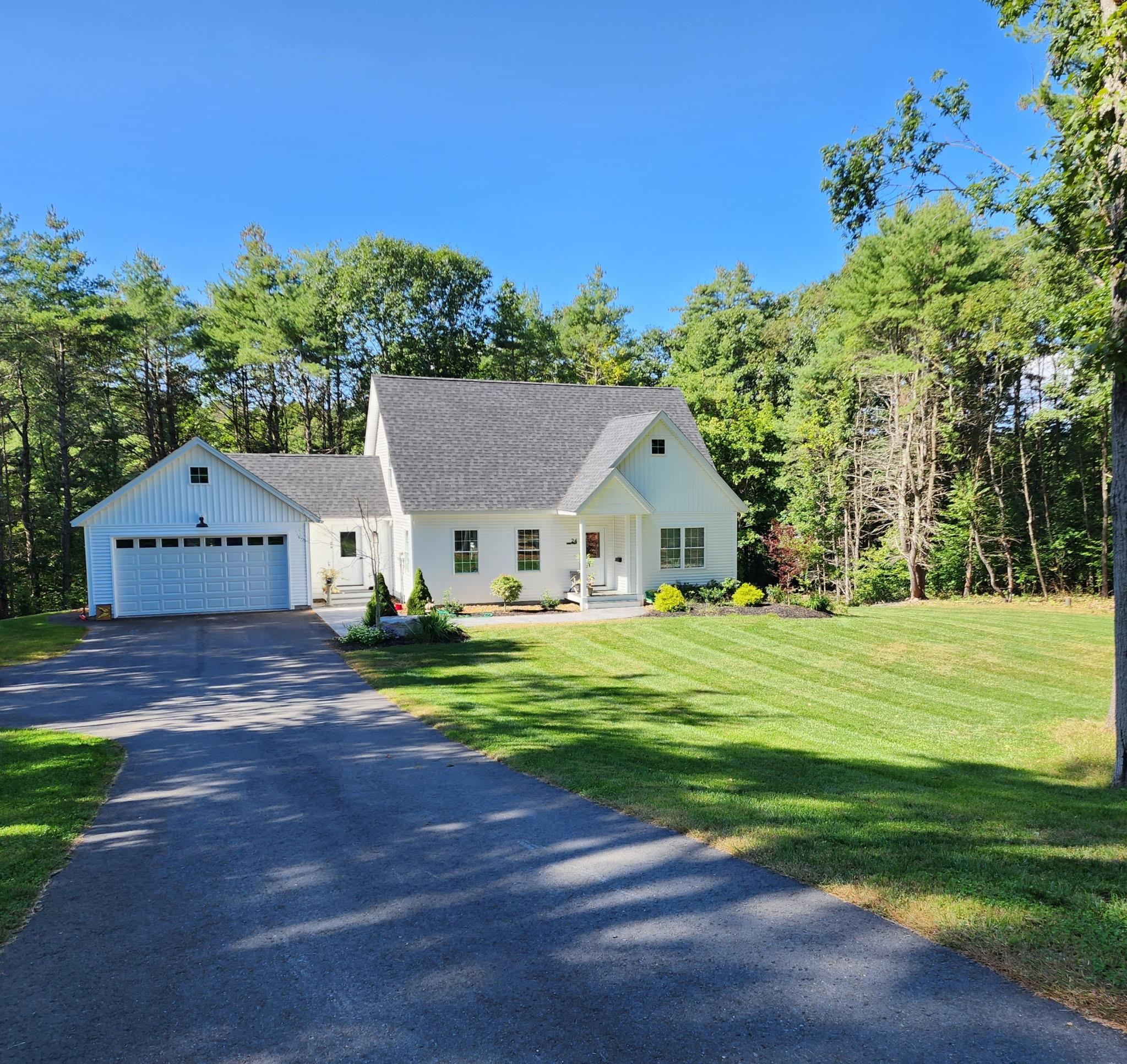 24 Laurel Street Property Photo 1