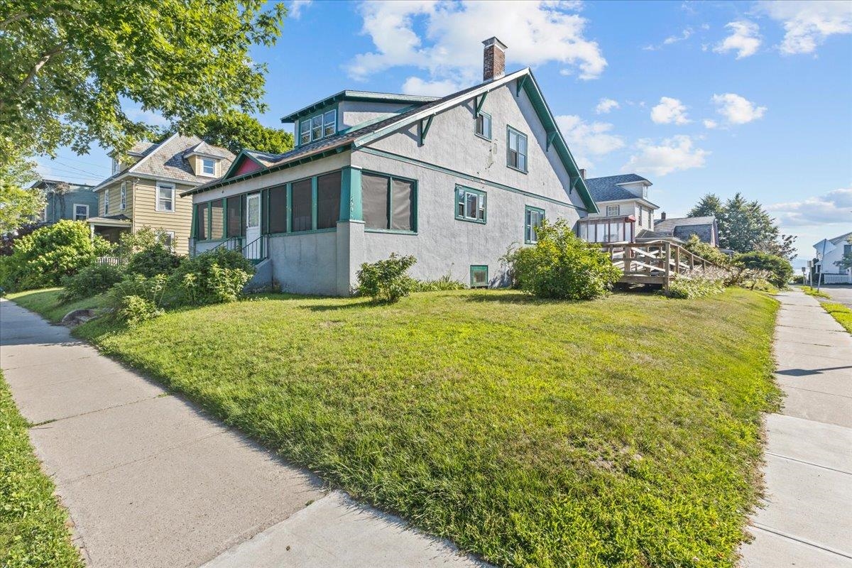227 North Avenue Property Photo 1
