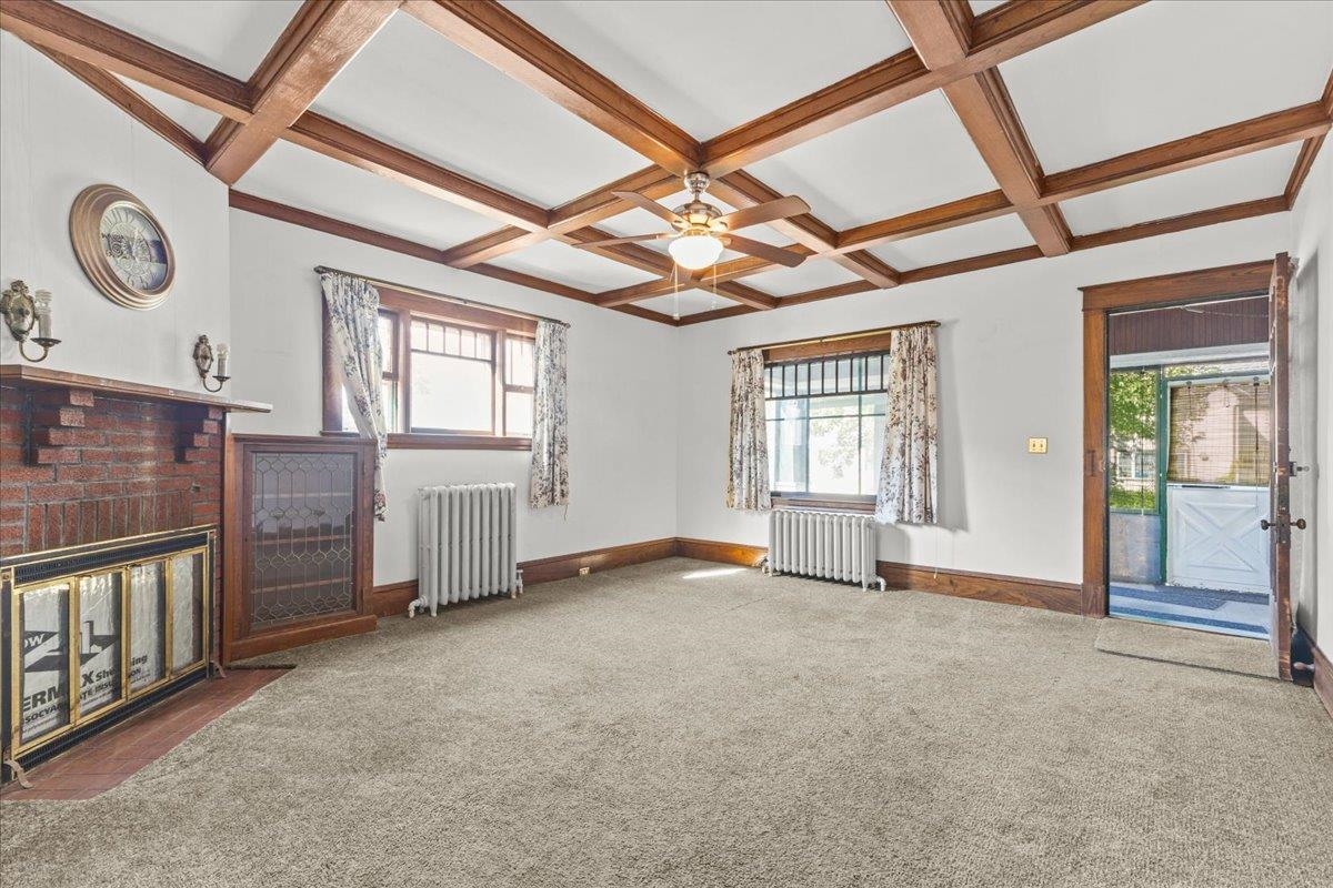 227 North Avenue Property Photo 1