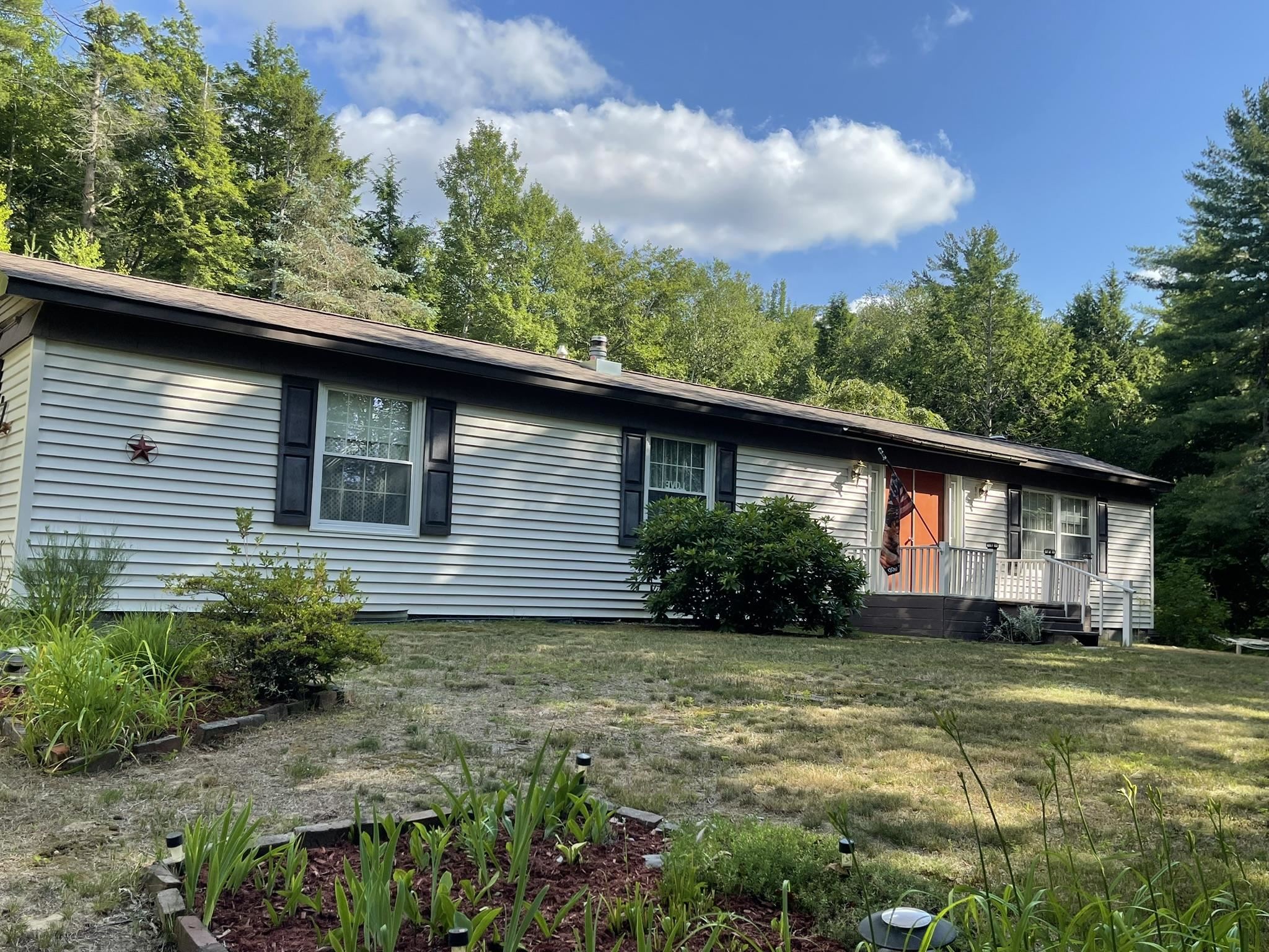 138 Hubbard Pond Road Property Photo 1