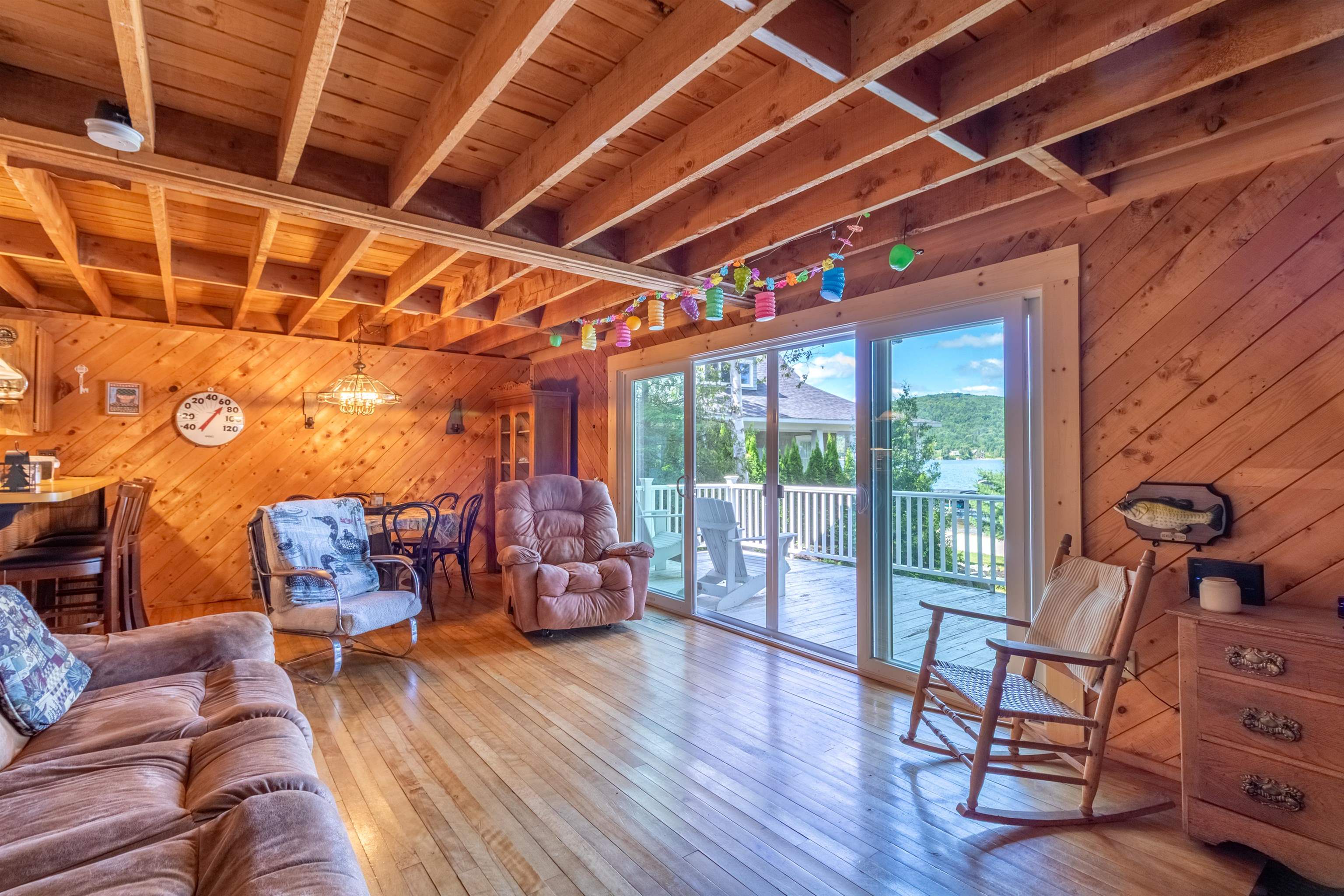 665 Lakeshore Drive Property Photo 10