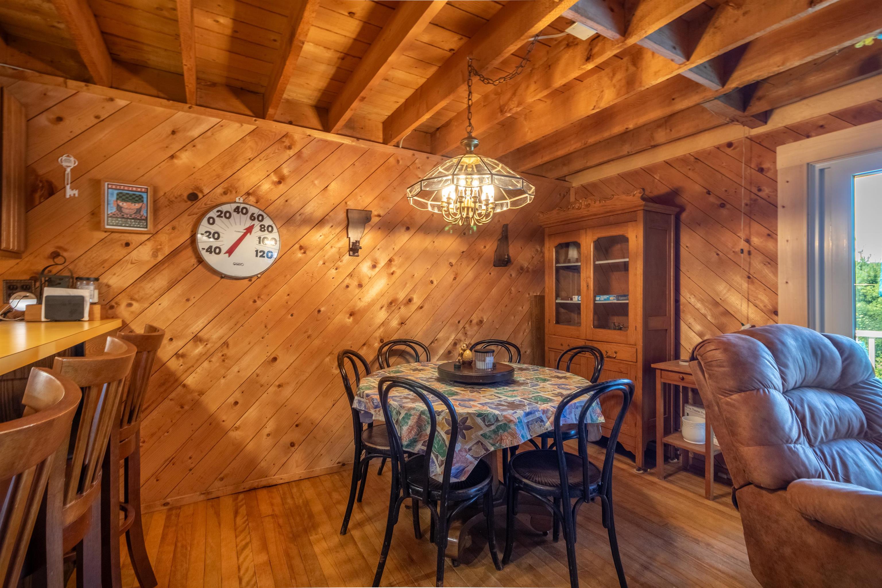 665 Lakeshore Drive Property Photo 14