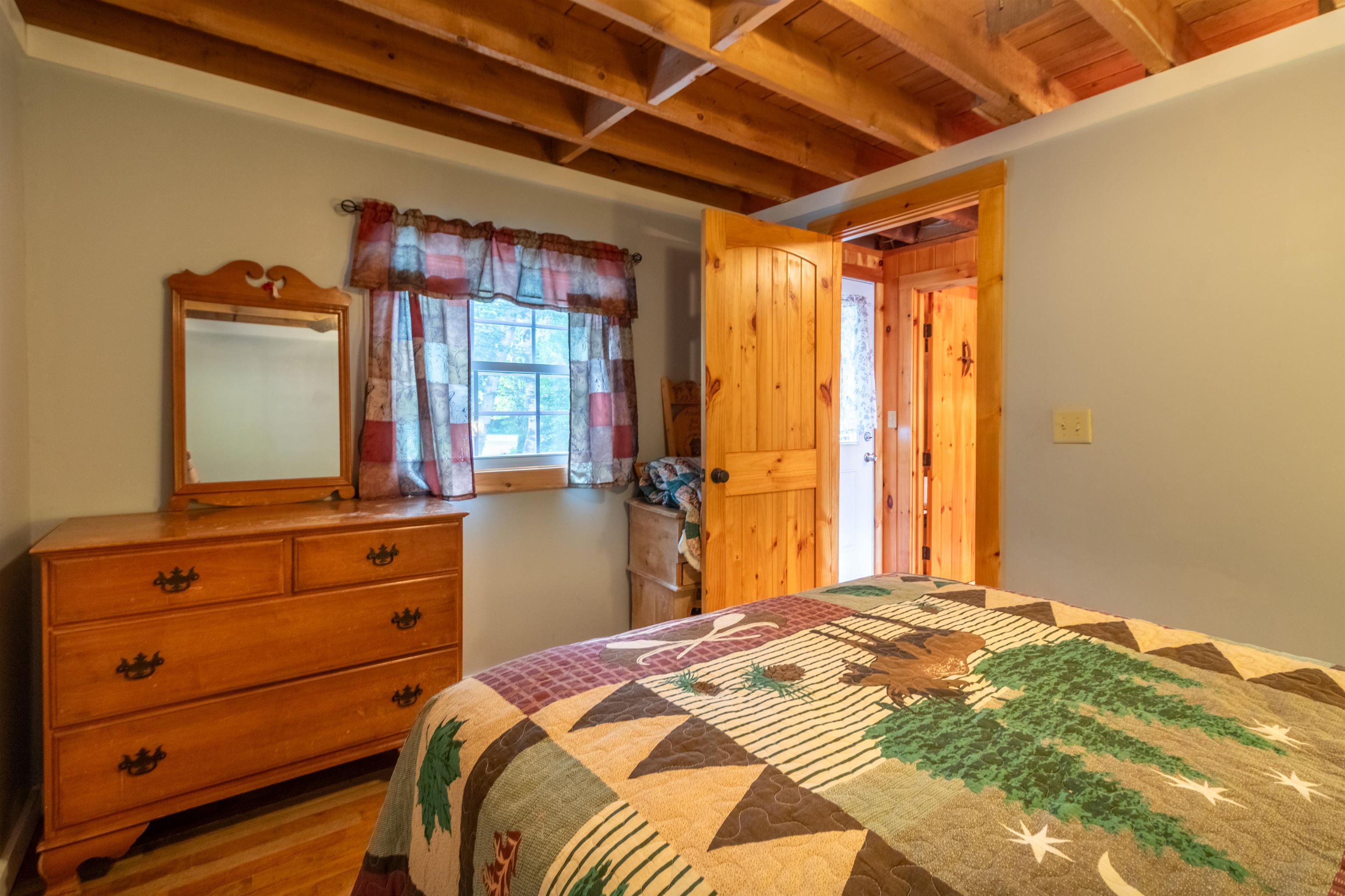 665 Lakeshore Drive Property Photo 17