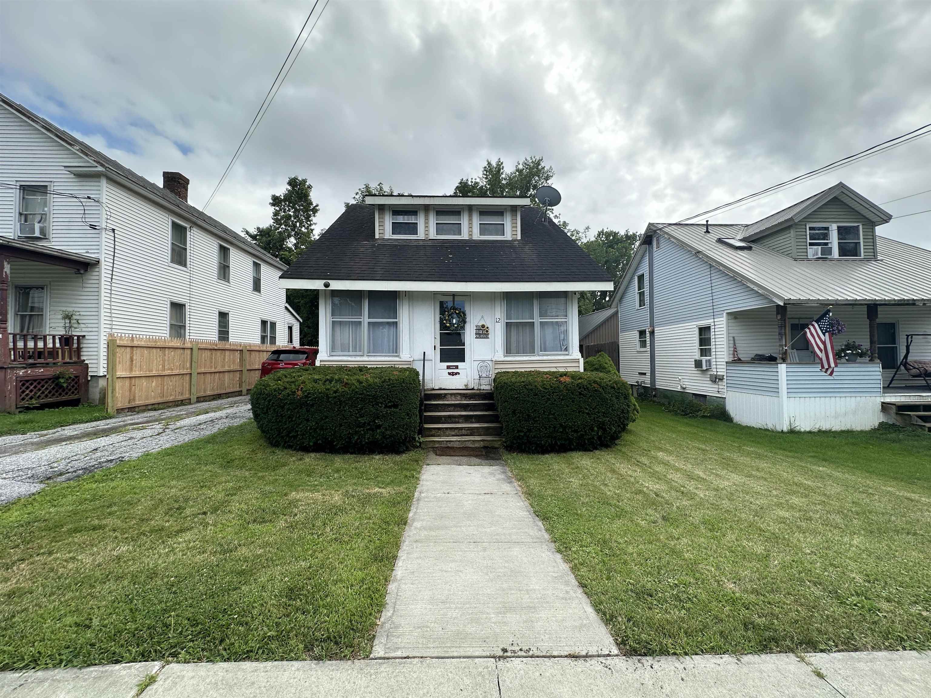 12 Locke Terrace Property Photo 1