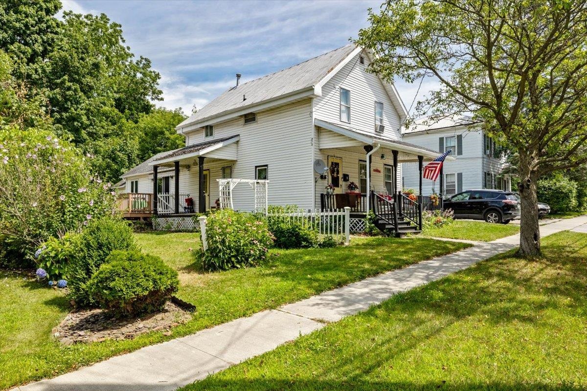 47 Upper Welden Street Property Photo 1