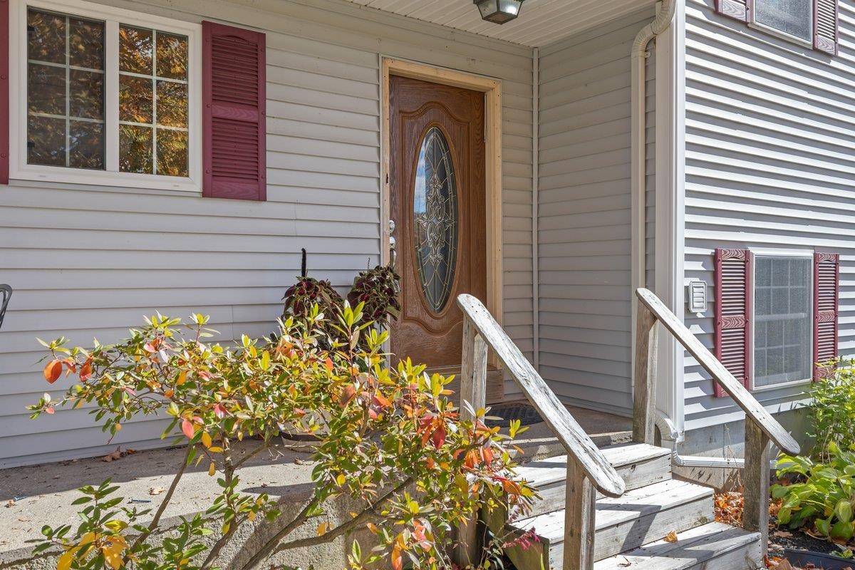 733 Buck Hollow Road Property Photo 6