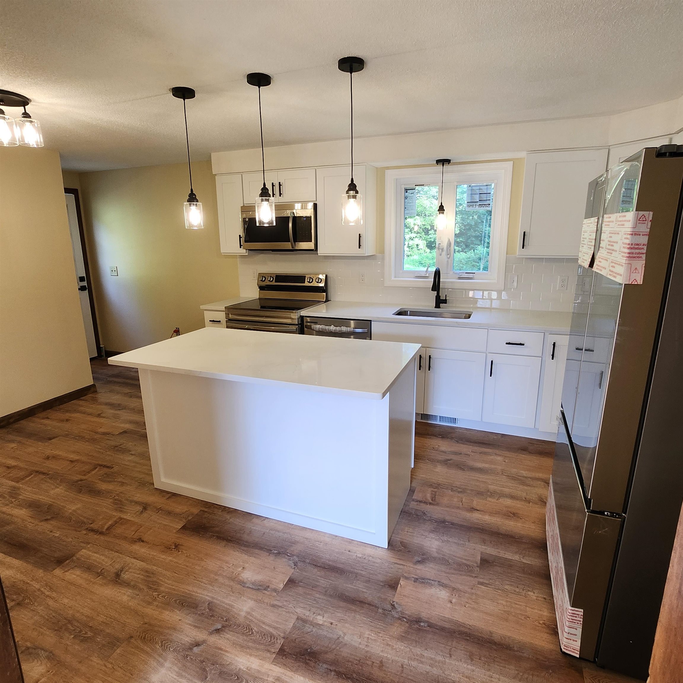 1289 Bugbee Crossing Road Property Photo 4