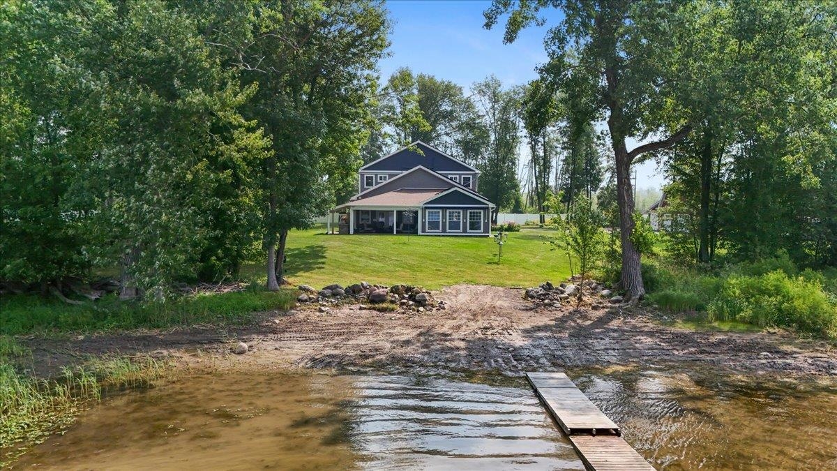 189 Fee Fee Point Road