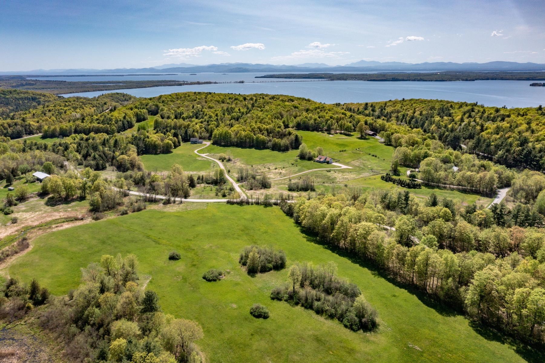 660 Beebe Hill Road Property Photo 9