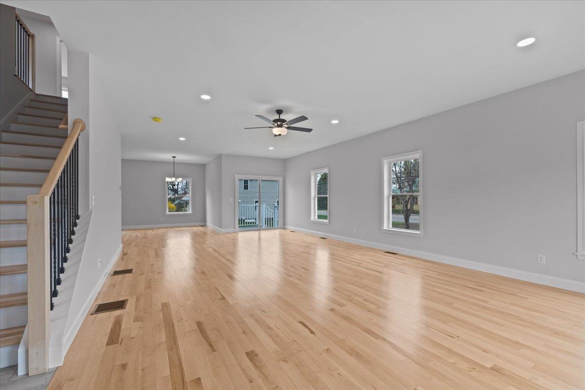 18 Walters Way Property Photo 7