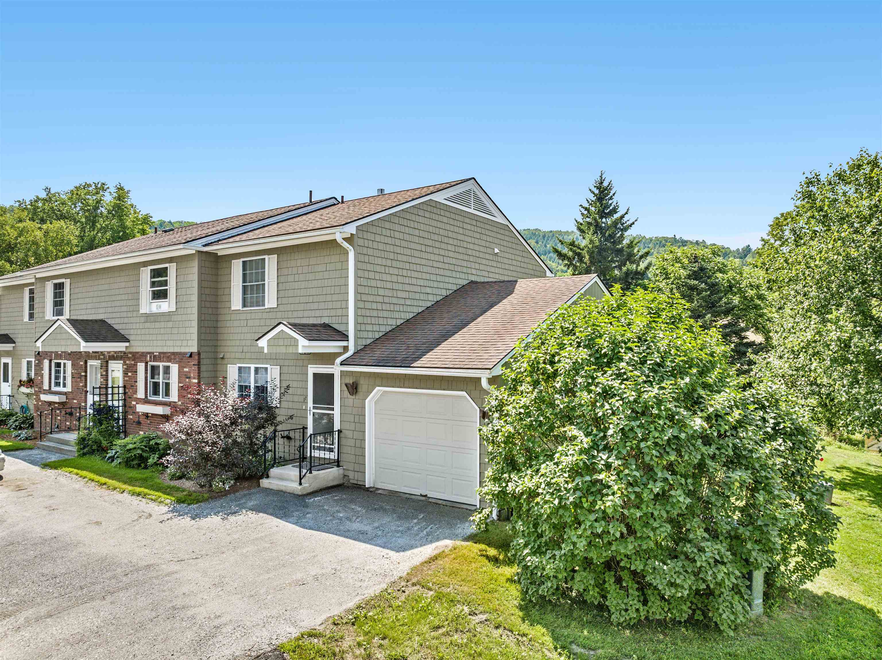 17 Independence Green Property Photo 1