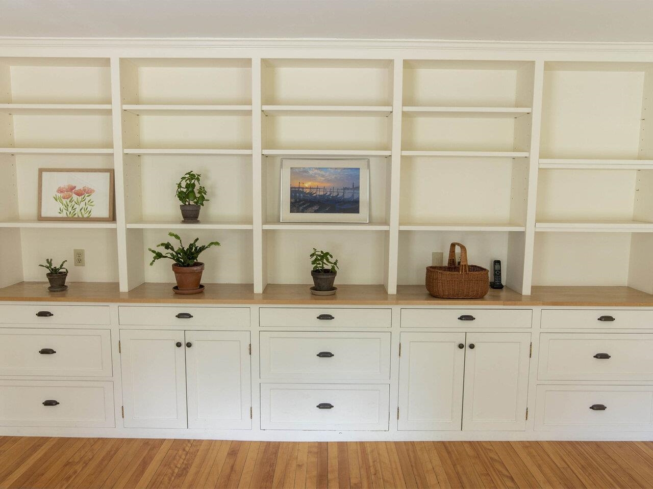 46 East State Street Property Photo 15