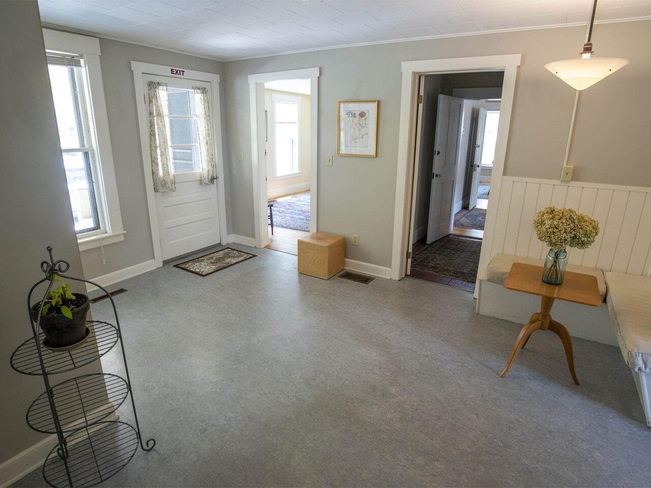 46 East State Street Property Photo 19