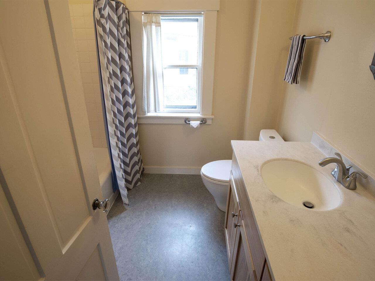 46 East State Street Property Photo 35