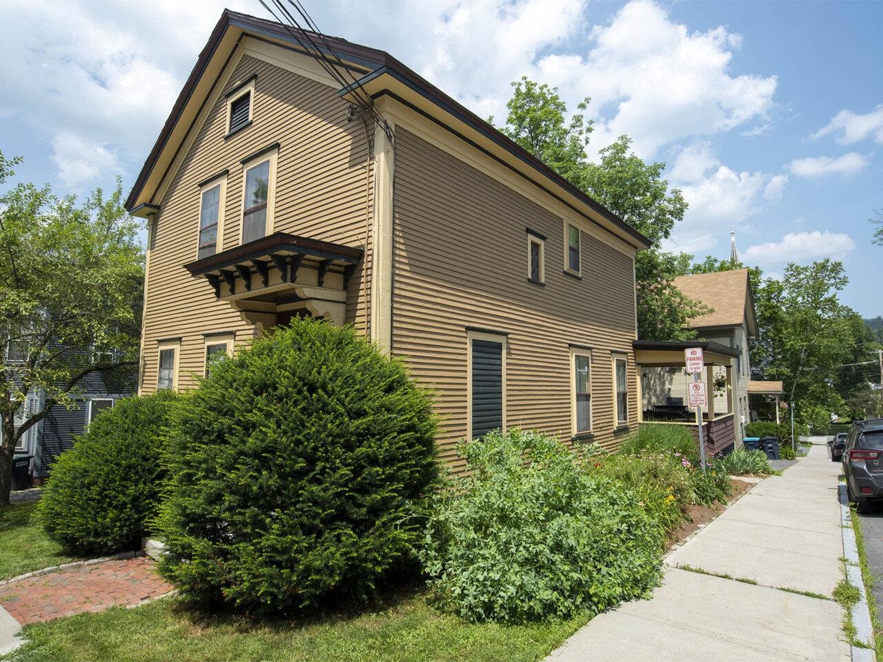 46 East State Street Property Photo 38