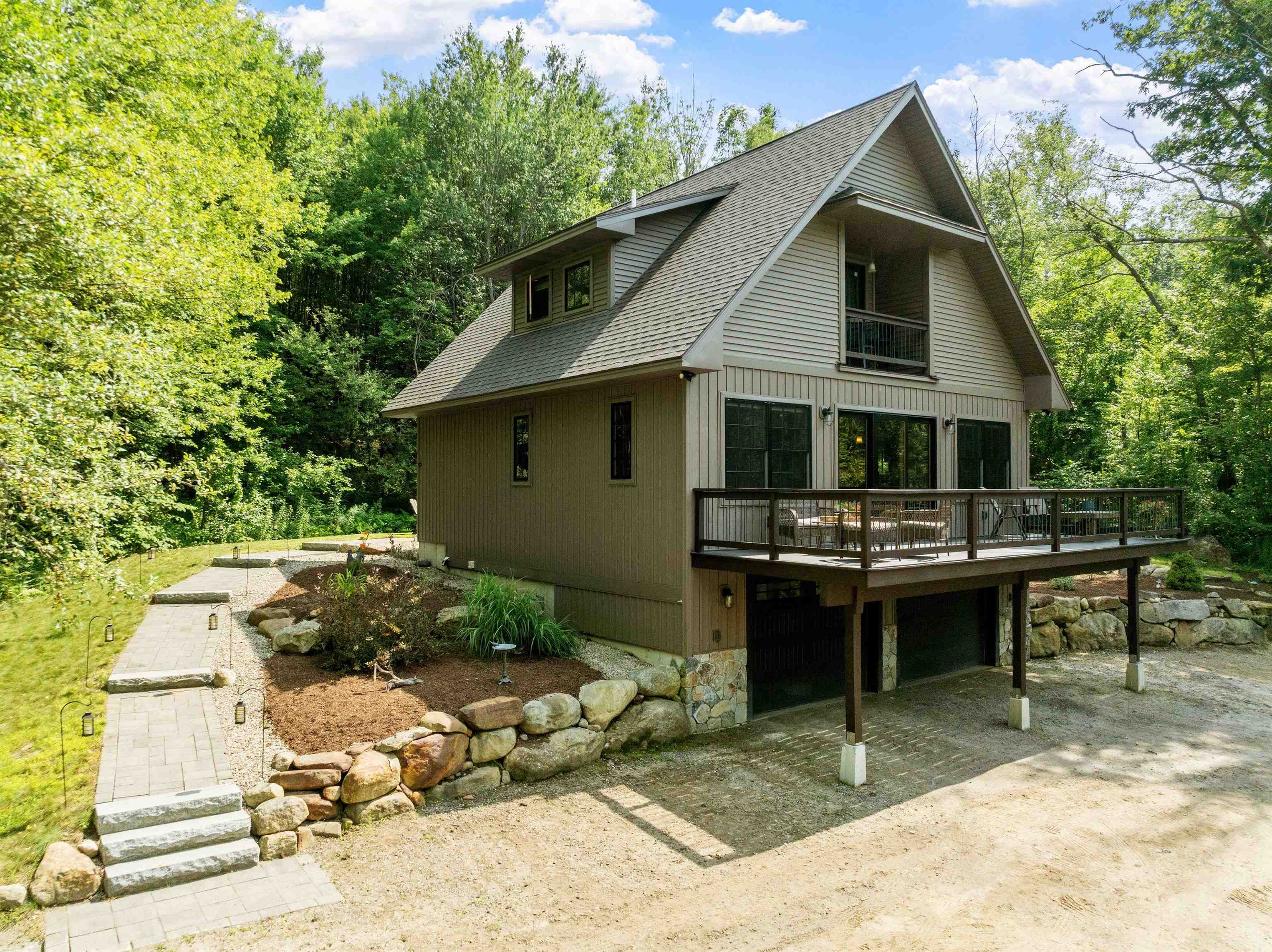 76 River Street Property Photo 1