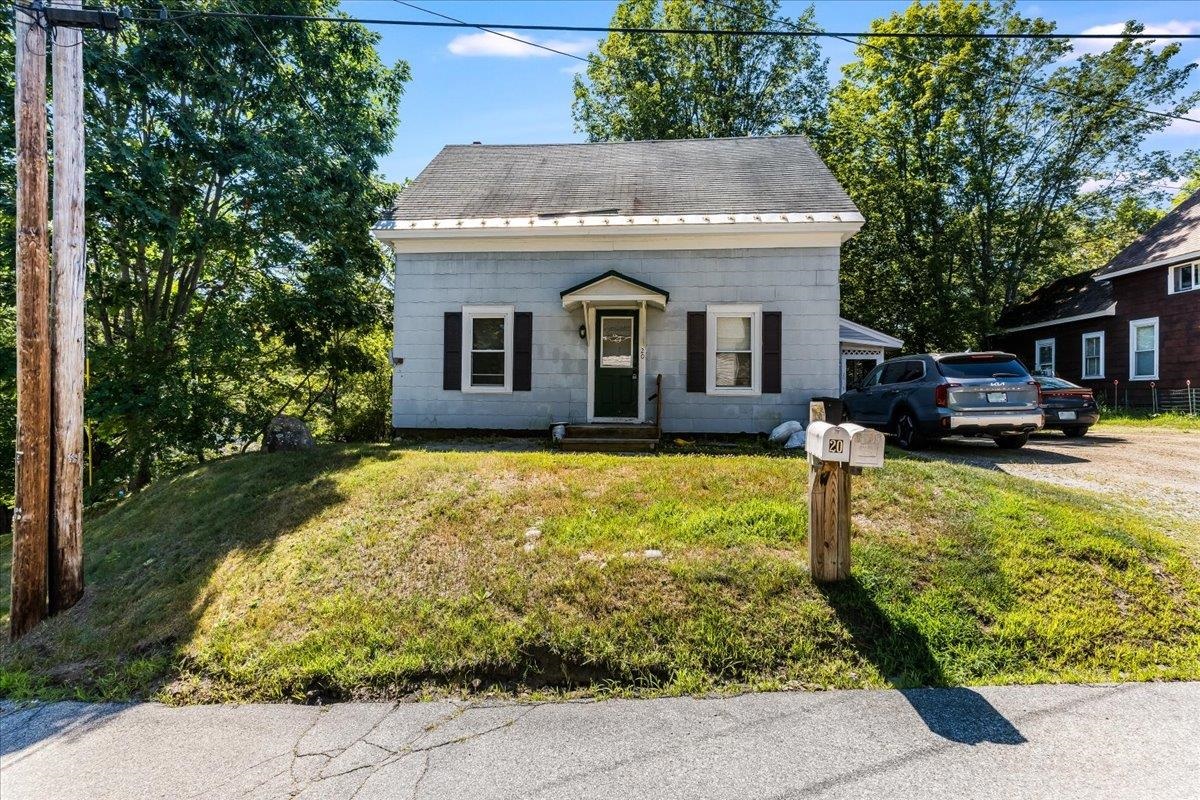 20 Cottage Street Property Photo 1
